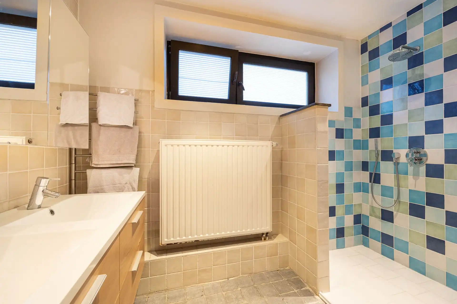 Halfopen bebouwing met 6 slaapkamers en tuin in Hoboken! foto 20