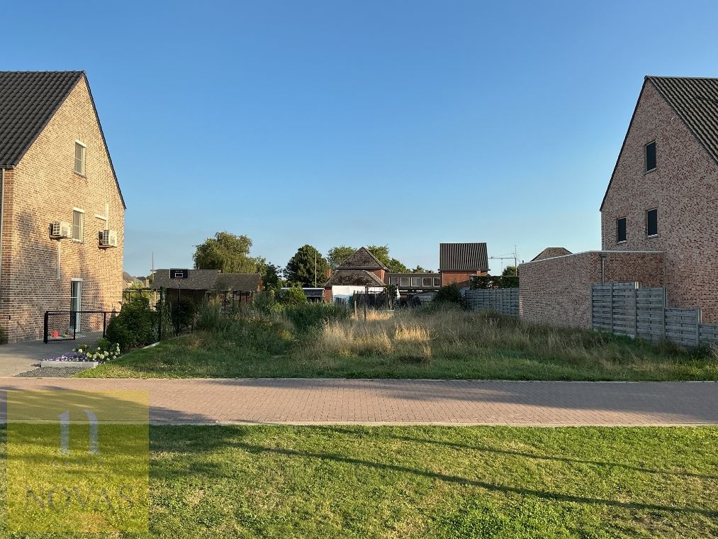 Bouwgrond in heel rustige straat te Lutlommel, 5are60 open bebouwing foto 9