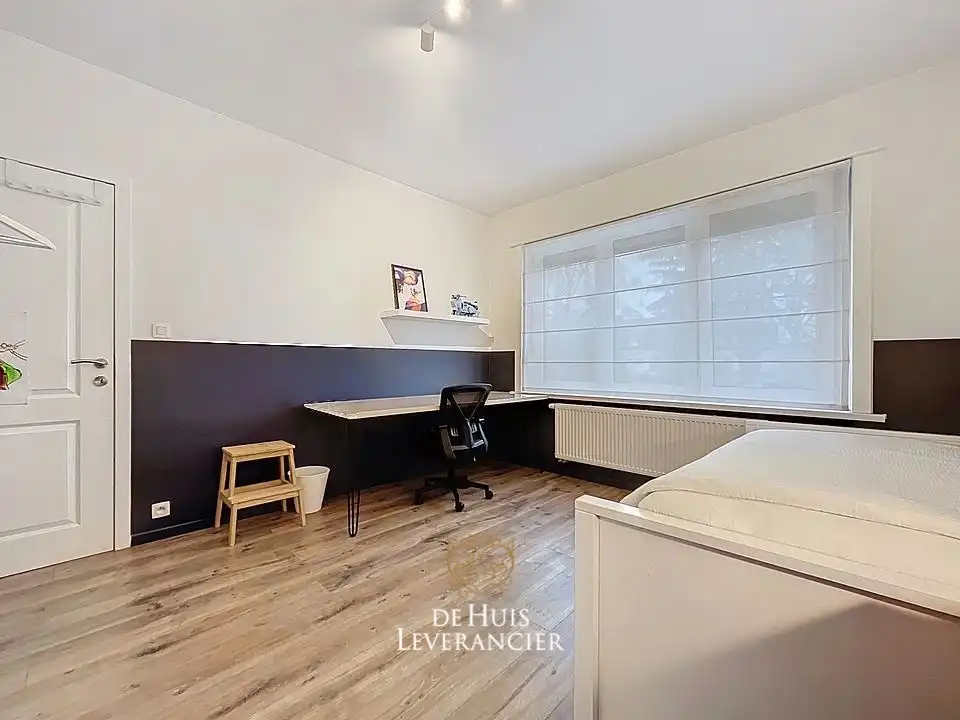 B&B Moment ELSDONK: Stijlvol gerenoveerde gezinswoning met 4 slpks en tuin, EPC Label B foto 25