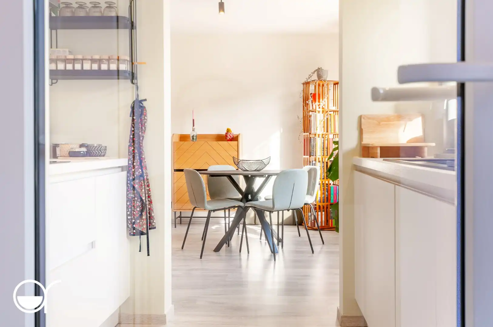 2 slaapkamer appartement met 2 terrassen in een rustige buurt. foto 24