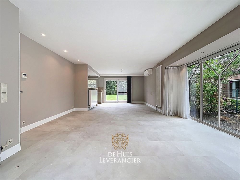 Instapklare, gerenoveerde villa in het hart van Kontich waar rust en comfort gegarandeerd worden foto 6