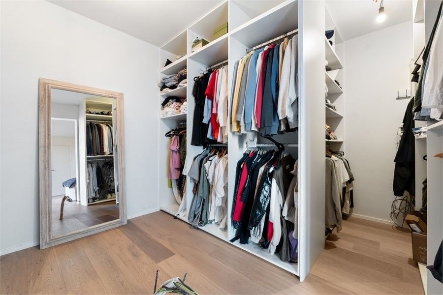 MAGNIFIEKE OPEN BEBOUWING MET GROOT ZWEMBAD EN 400M² AAN BEWOONBARE OPPERVLAKTE IN HET GEZELLIGE WELLEN foto 36