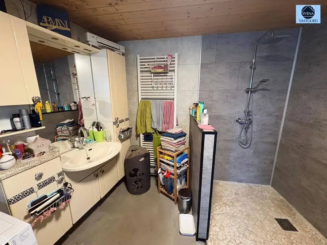 ENERGIEZUINIGE WONING MET 3 KAMERS EN TUIN foto 8