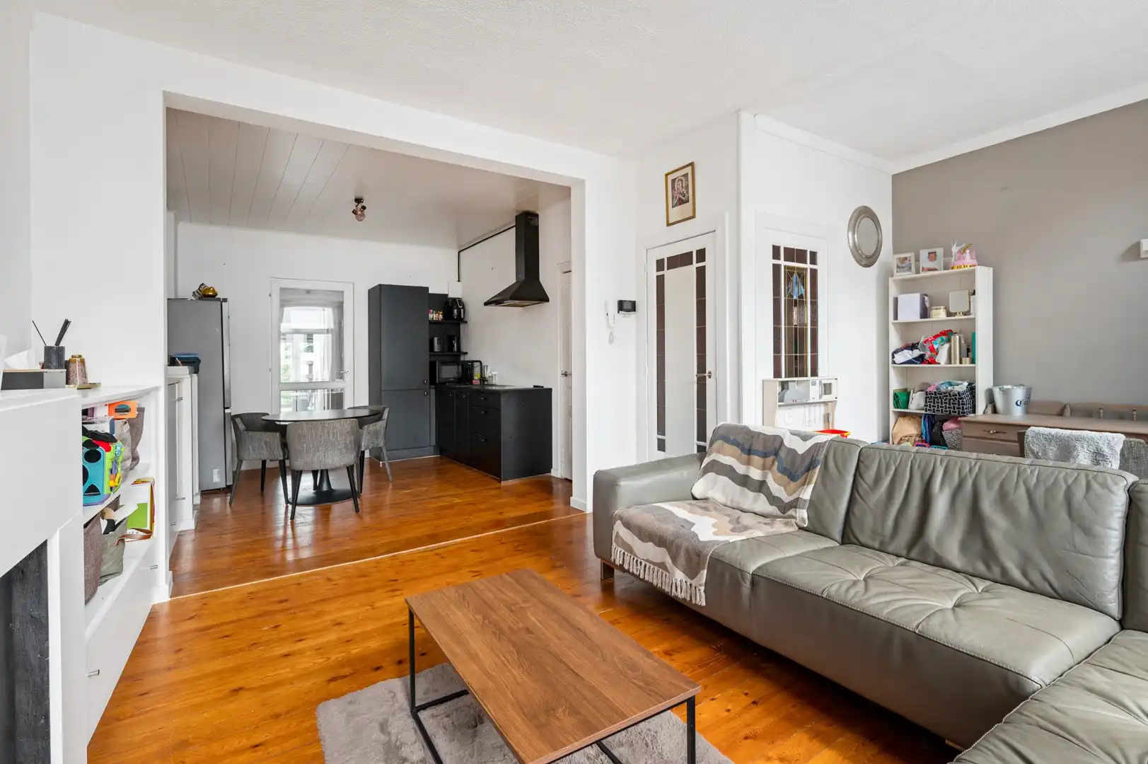 Handelsgelijkvloers en appartement in één geheel te Herentals foto 12