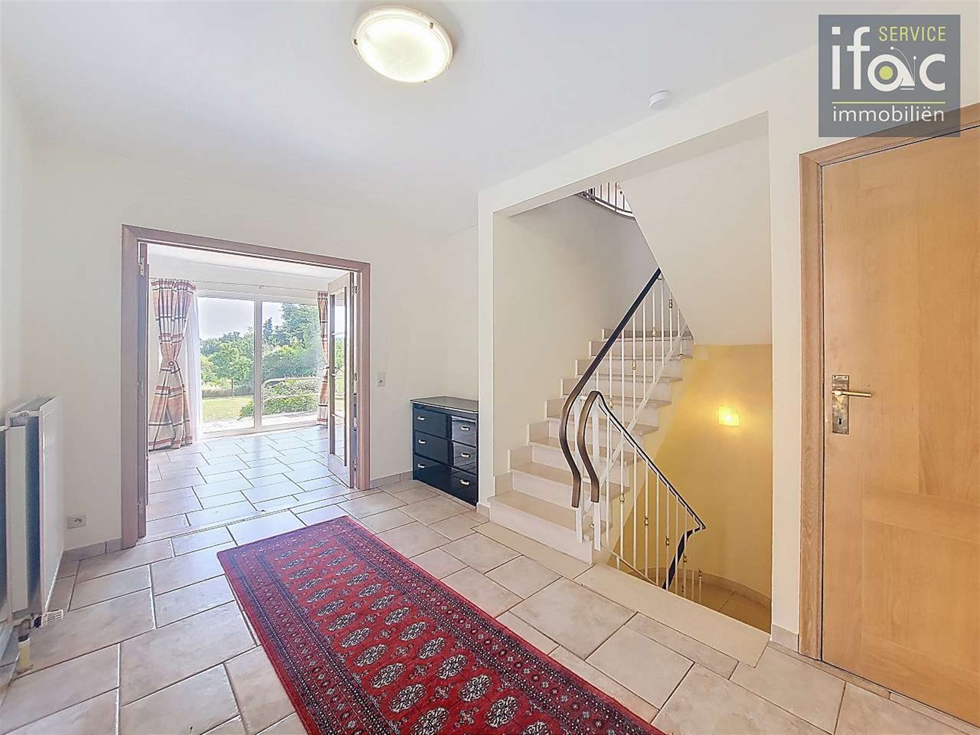 Fantastisch gelegen villa met panoramisch uitzicht  foto 4