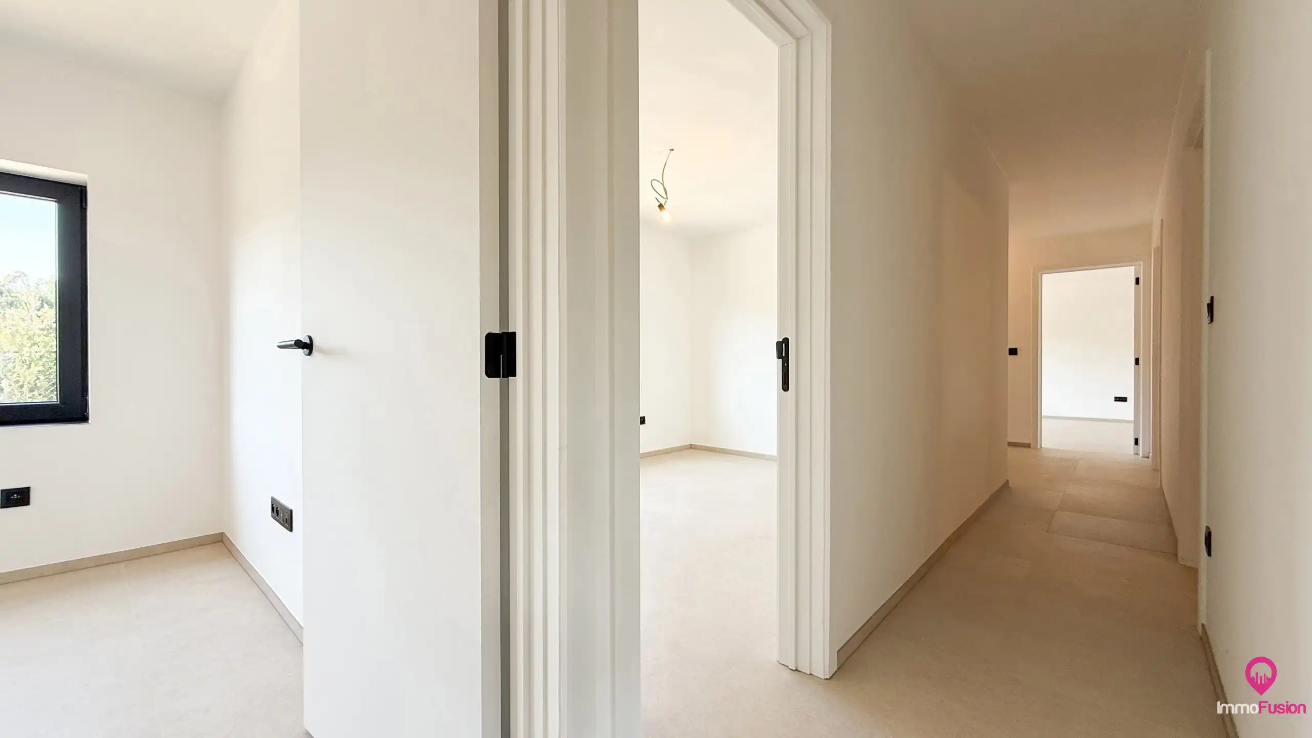 Totaalgerenoveerde, instapklare woning met 3 slpks te Zolder foto 37