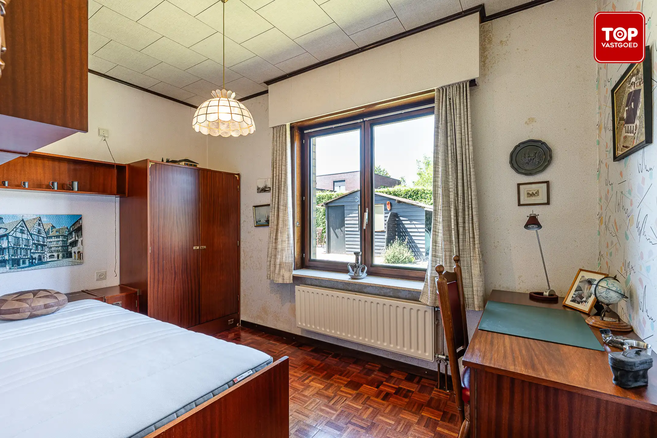 Op te frissen bungalow met 3 ruime slaapkamers en een zonnige tuin van circa 500 m² foto 15