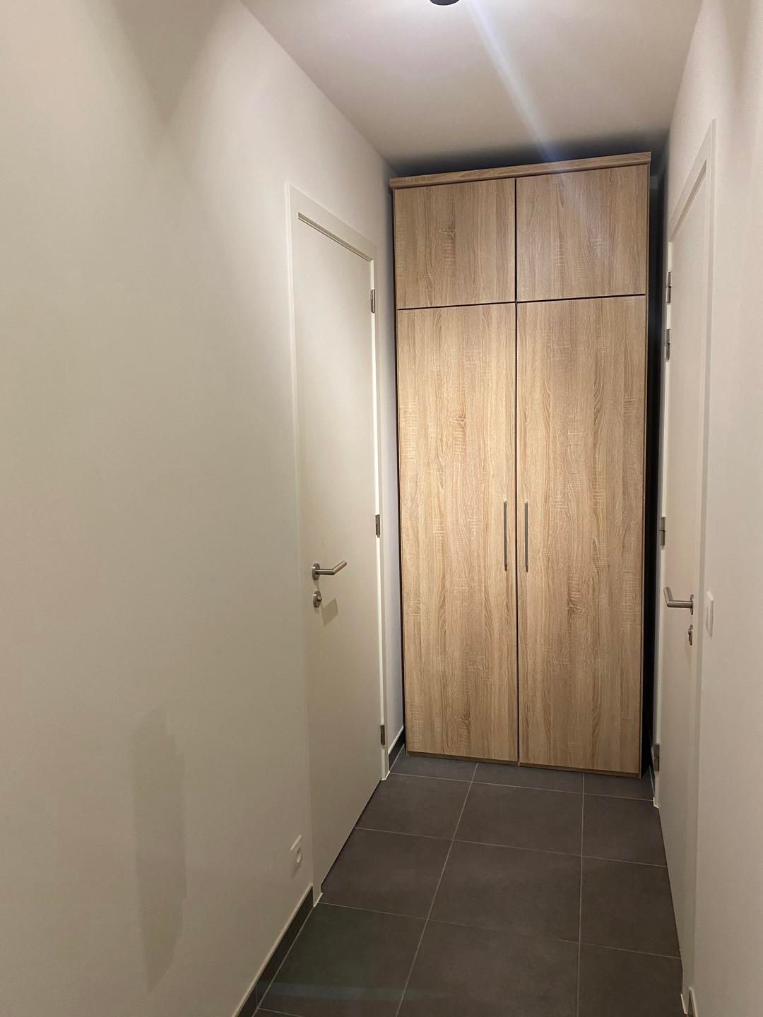 Gemeubeld appartement, rustig gelegen in Sint-Niklaas foto 8