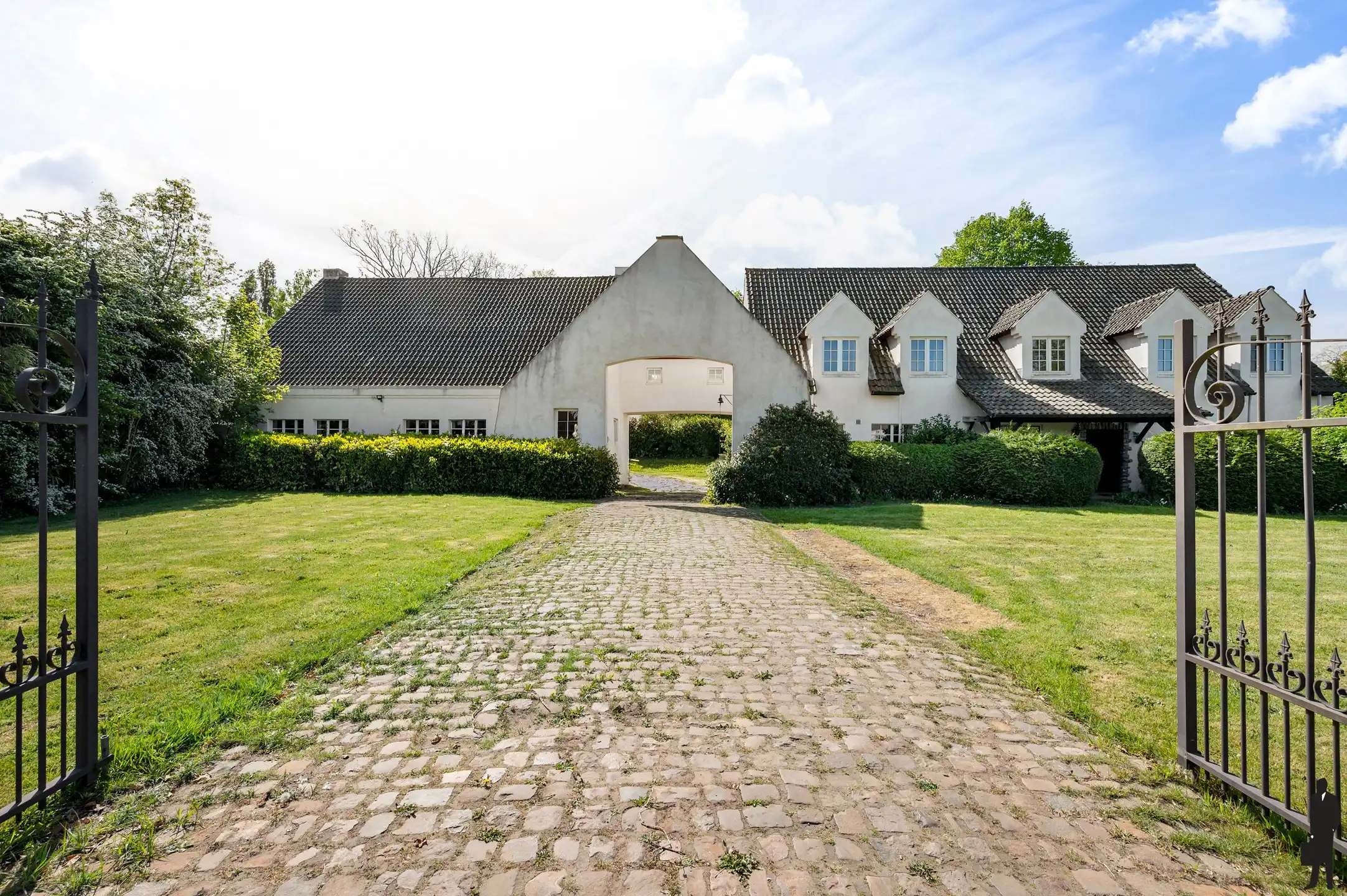 Uniek landhuis met ruim bijgebouw op riant perceel van 4.855 m², pal zuid georiënteerd foto 27