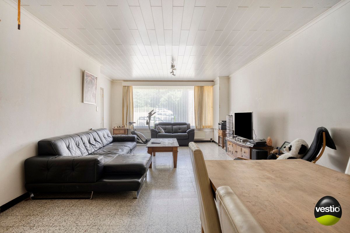 INVESTERINGSPAND MET 2 VERHUURDE APPARTEMENTEN TE RIJKHOVEN. foto 6