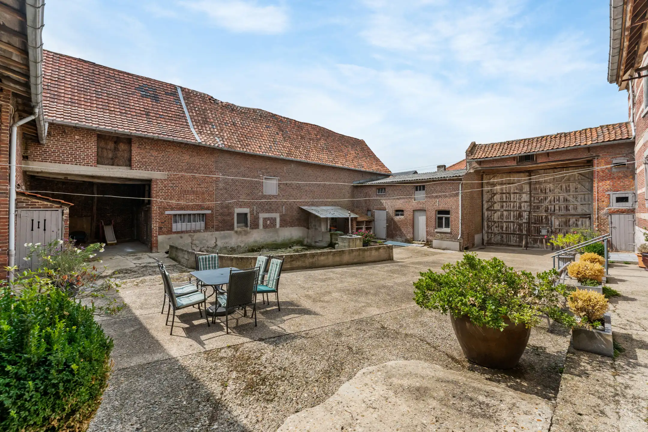 Authentieke vierkantshoeve op 40a14ca te Spouwen foto 19