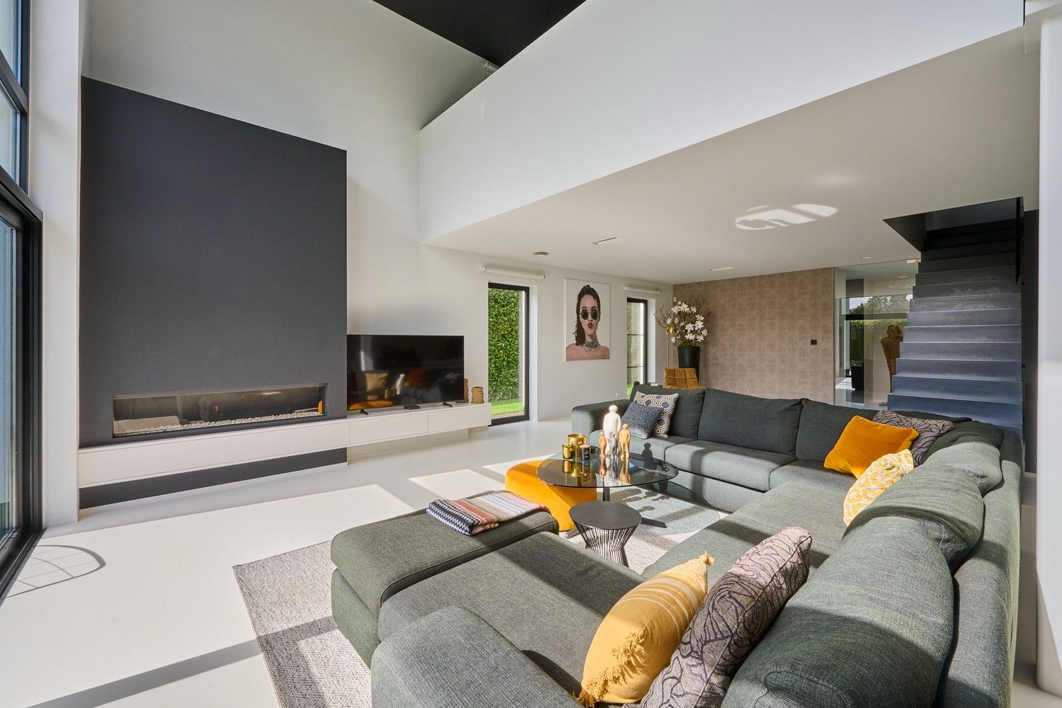 Wonen in pure architectuur - designvilla met super-de-luxe afwerking op fraai gelegen perceel foto 8