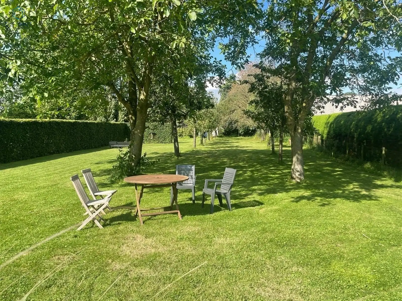 RECENTE ENERGIEZUINIGE VILLA MET MOOIE TUIN foto 5