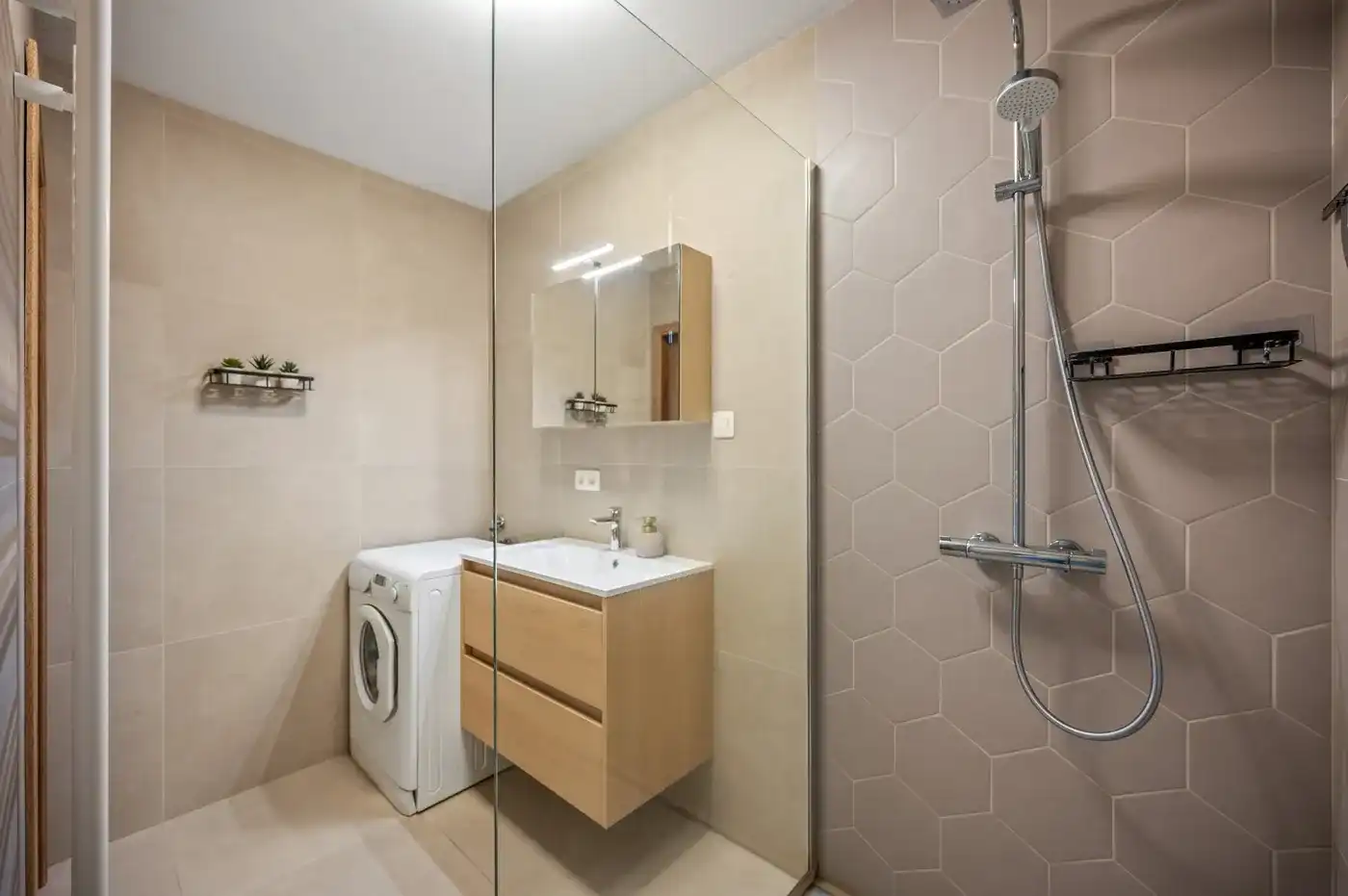Ruim appartement met 3 slaapkamers en 2 garageplaatsen in Tienen foto 14