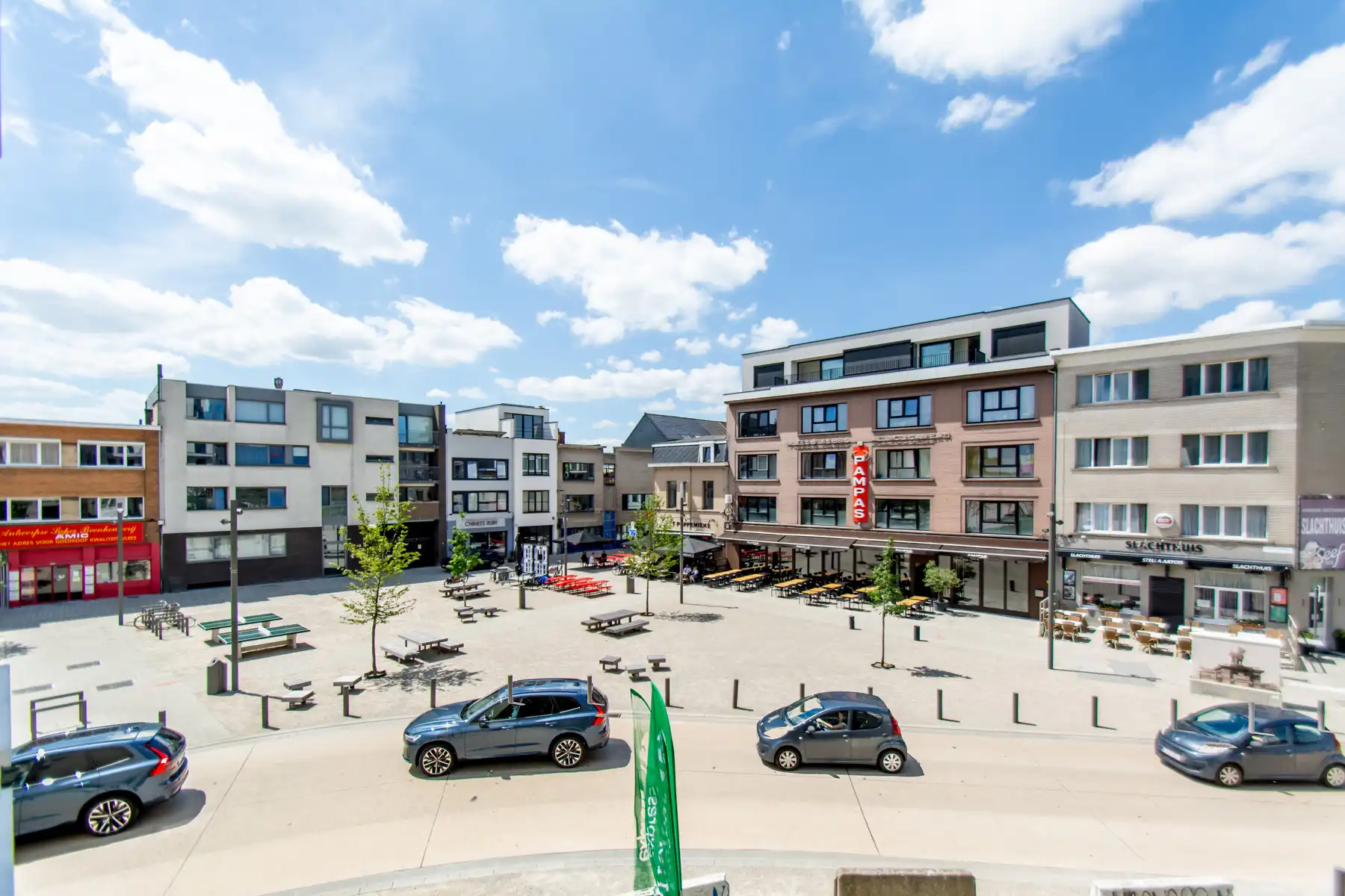 Prachtig gemeubeld 2- kamer appartement met mooi terras foto 7
