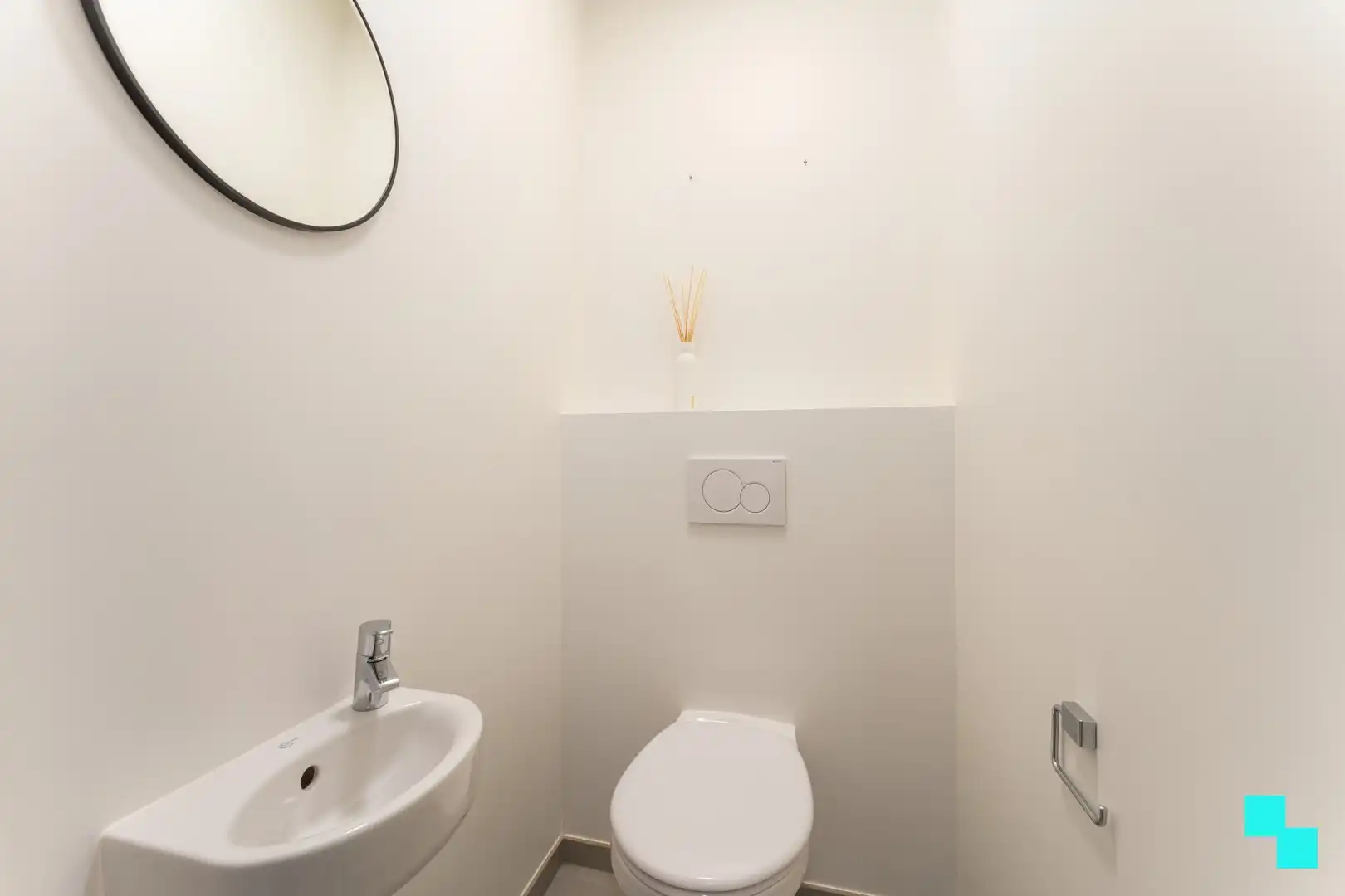 Recent gelijkvloers appartement (112m²) met garagebox - Roeselare foto 16