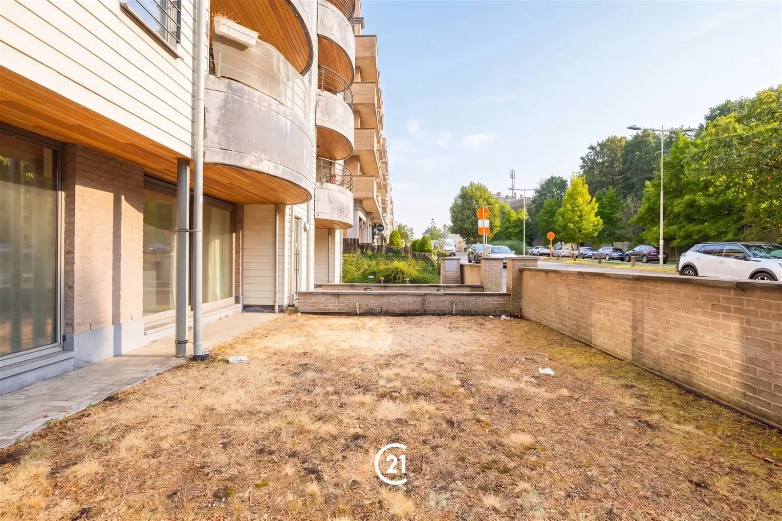 Comfortabel gelijkvloers wonen op een bijzonder praktische ligging! foto 11