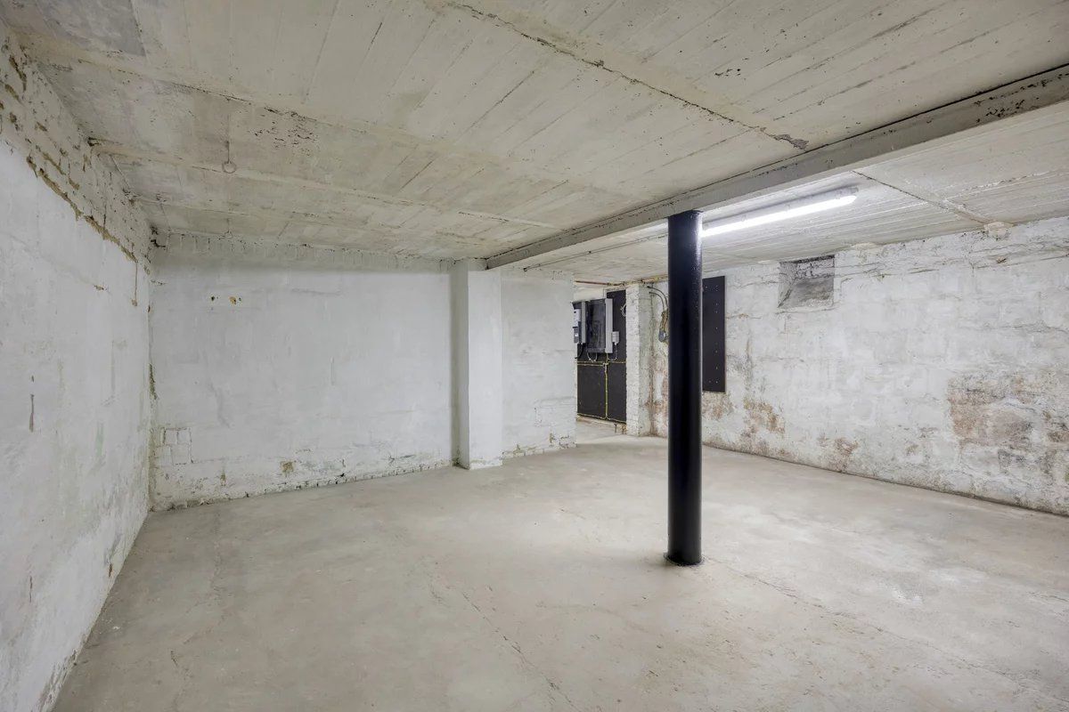 GERENOVEERDE INSTAPKLARE WONING MET 3 SLPK'S IN KESSELT (LANAKEN) foto 28