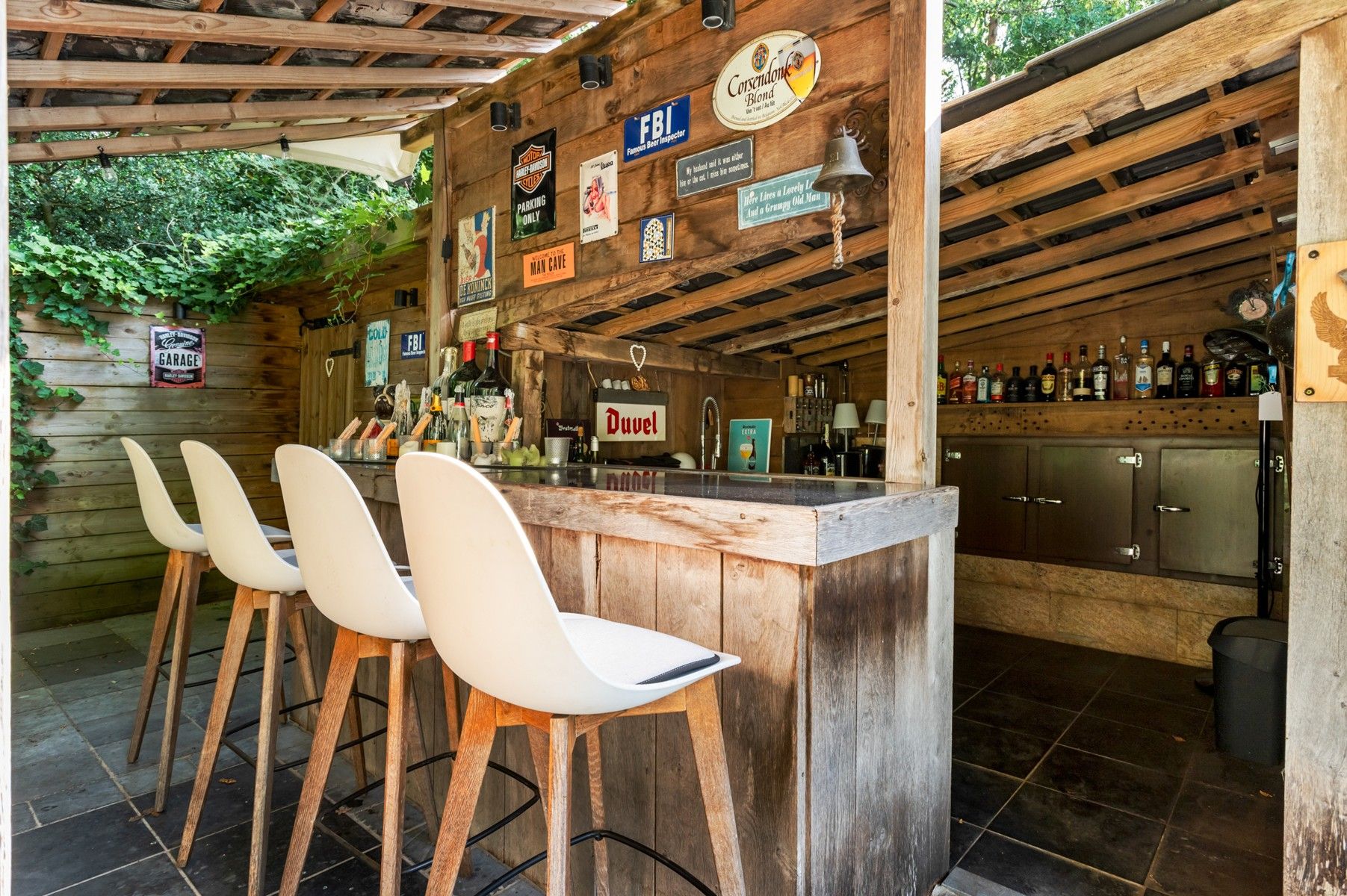 IN OPTIE !! Charmante en ruime villa met zwembad foto 5