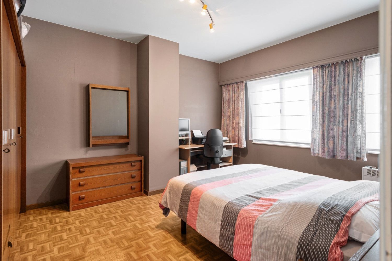 ENERGIEZUINIGE WONING MET 3 SLK, TUIN EN GARAGE! foto 11