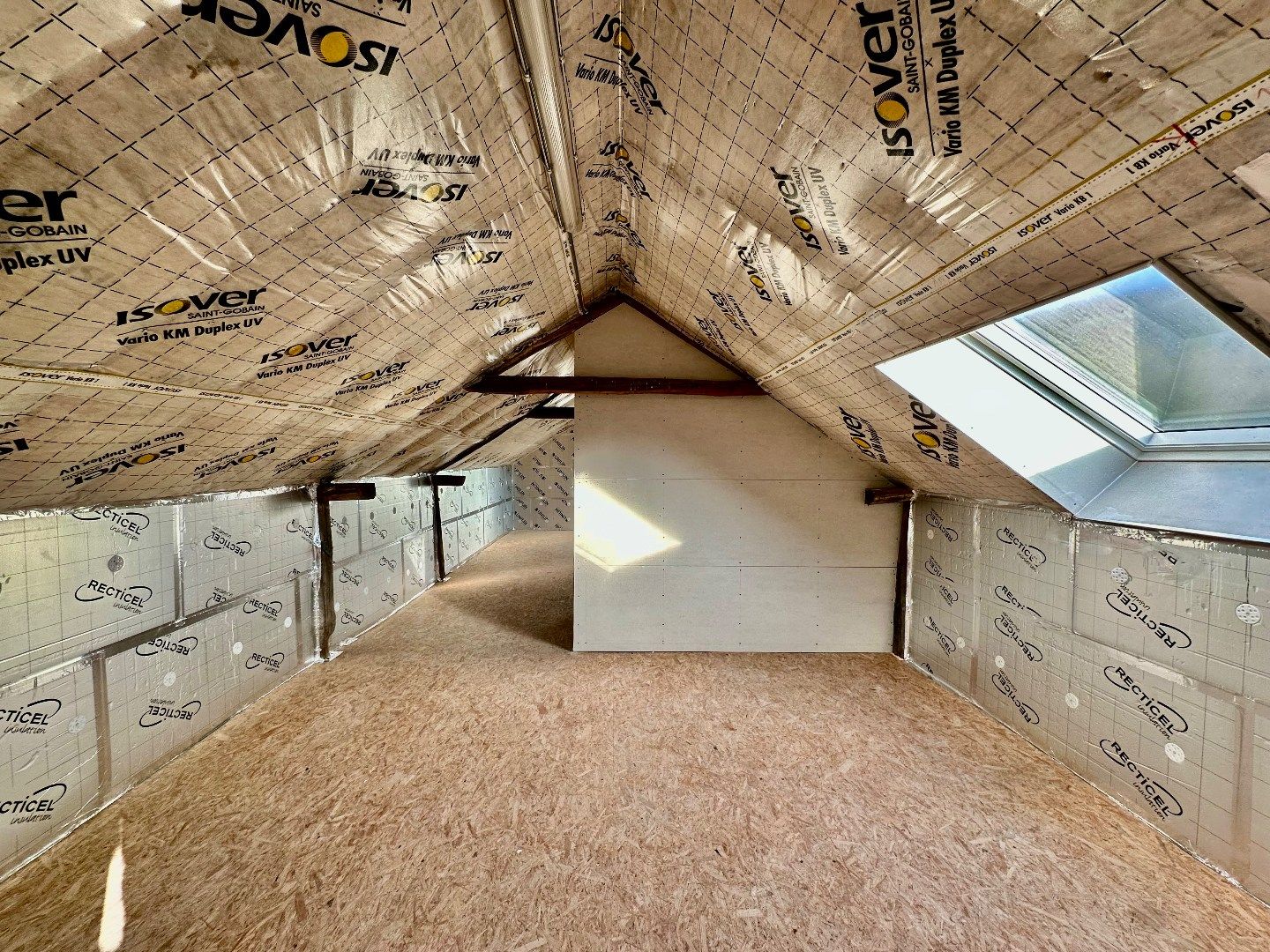 Te huur: prachtig gerenoveerde woning in Teuven (Voeren) foto 19