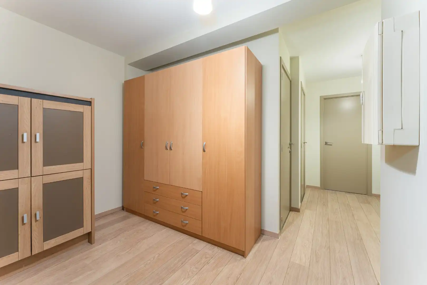 Rustig gelegen 2-slaapkamerappartement in een recent gebouw nabij zee en station – EPC B foto 13