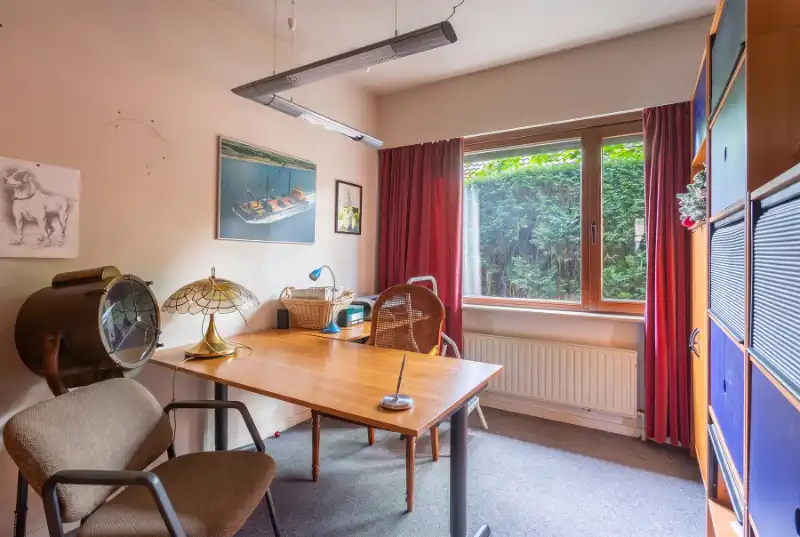 Villa op toplocatie, uiterst veel privacy in zeer rustige straat! foto 14