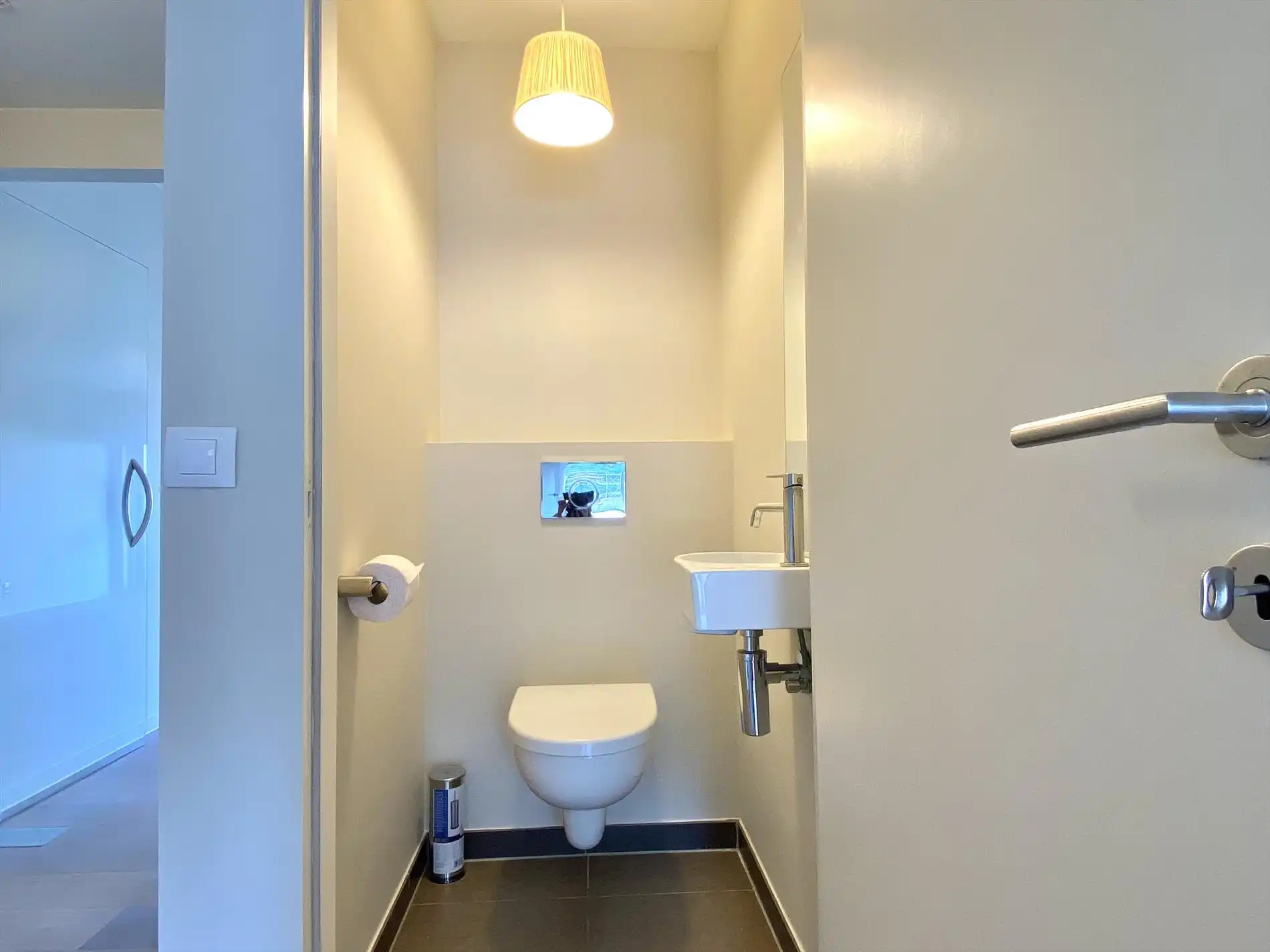 Ontdek dit prachtig gelijkvloers appartement met tuin en zicht op de Leie te Harelbeke! foto 7