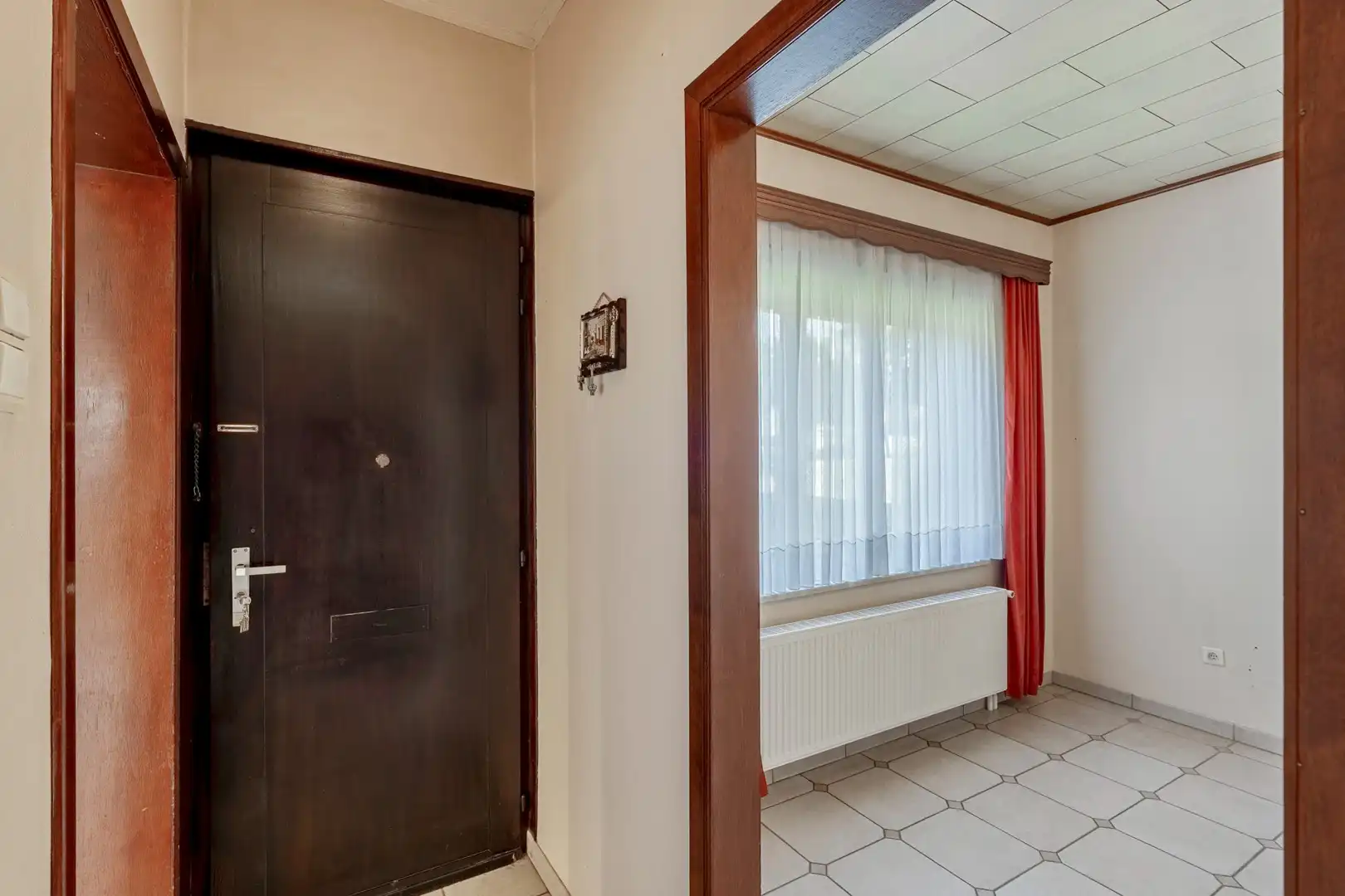 🏡&nbsp;Knusse woning met 4 slaapkamers en veel potentieel te Houthalen foto 3