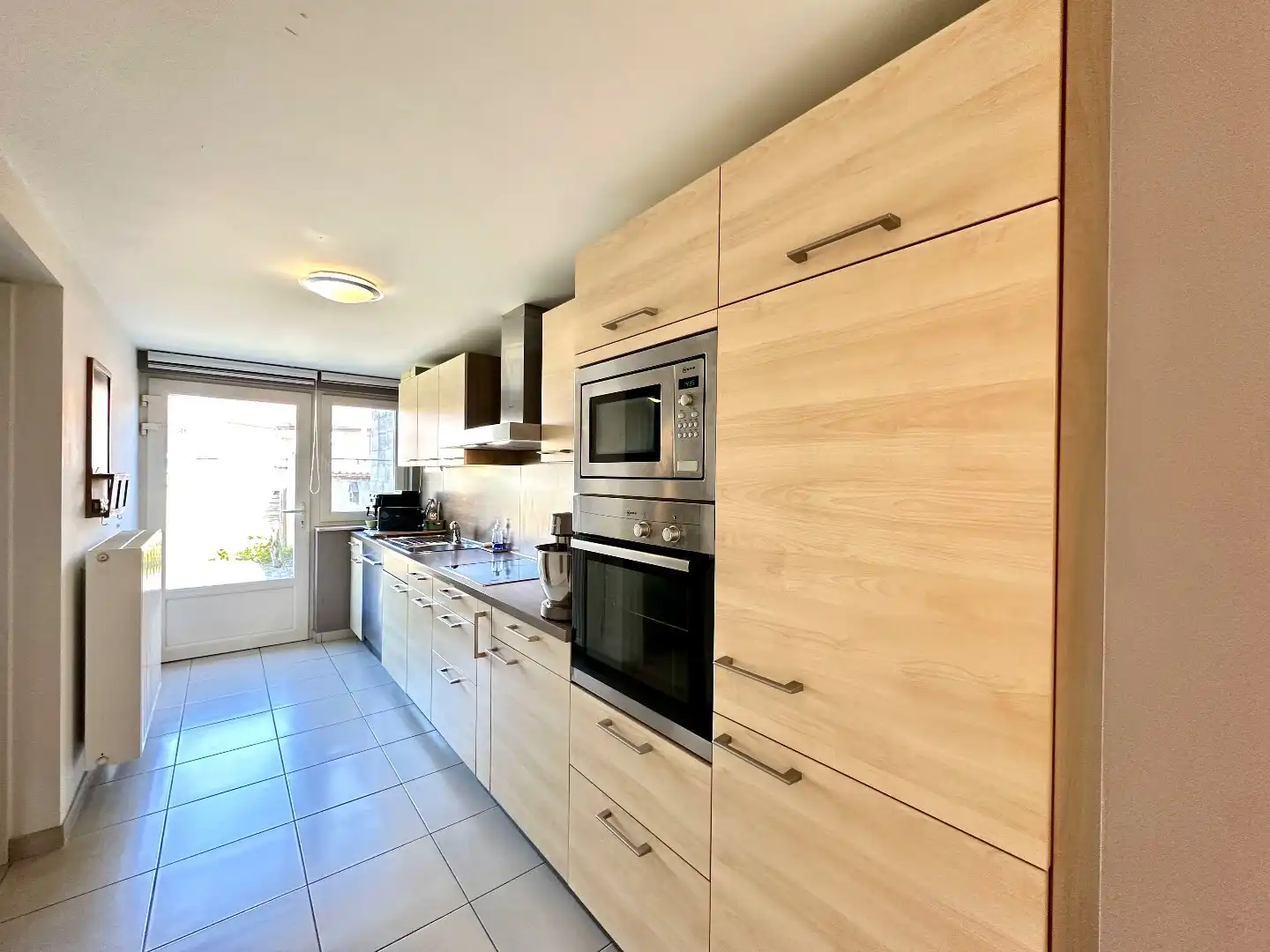 Volledig instapklare woning met 2 slaapkamers en tuin in Tongeren foto 5