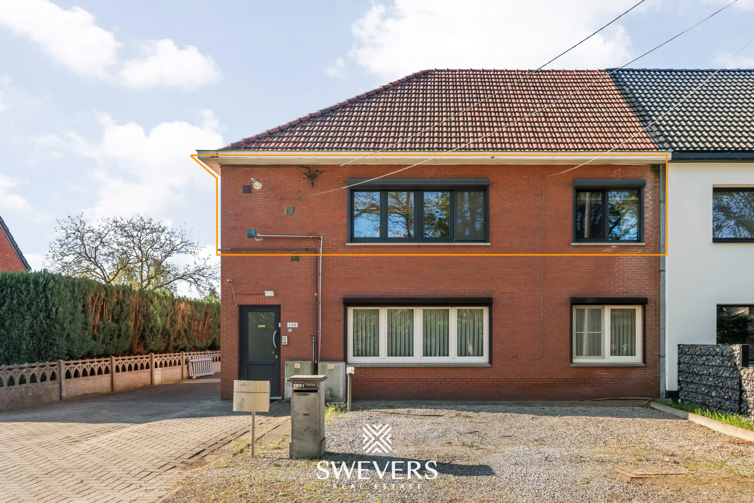 Hoofdfoto van de publicatie: Appartement met 2 slaapkamers en garagebox op rustige locatie te Koersel