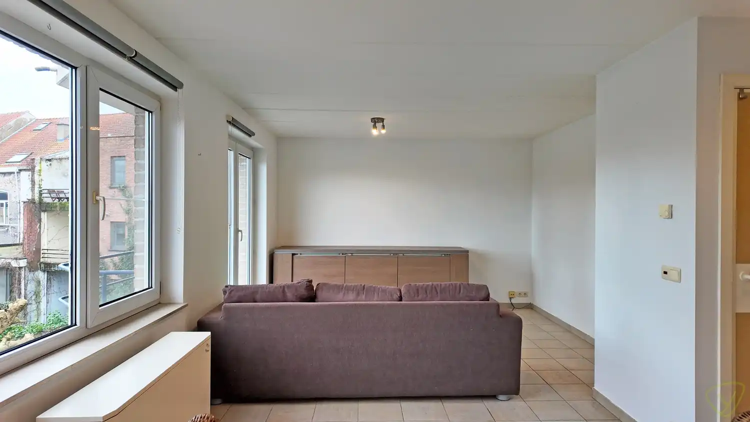 Instapklaar appartement te huur nabij centrum Eeklo! foto 5