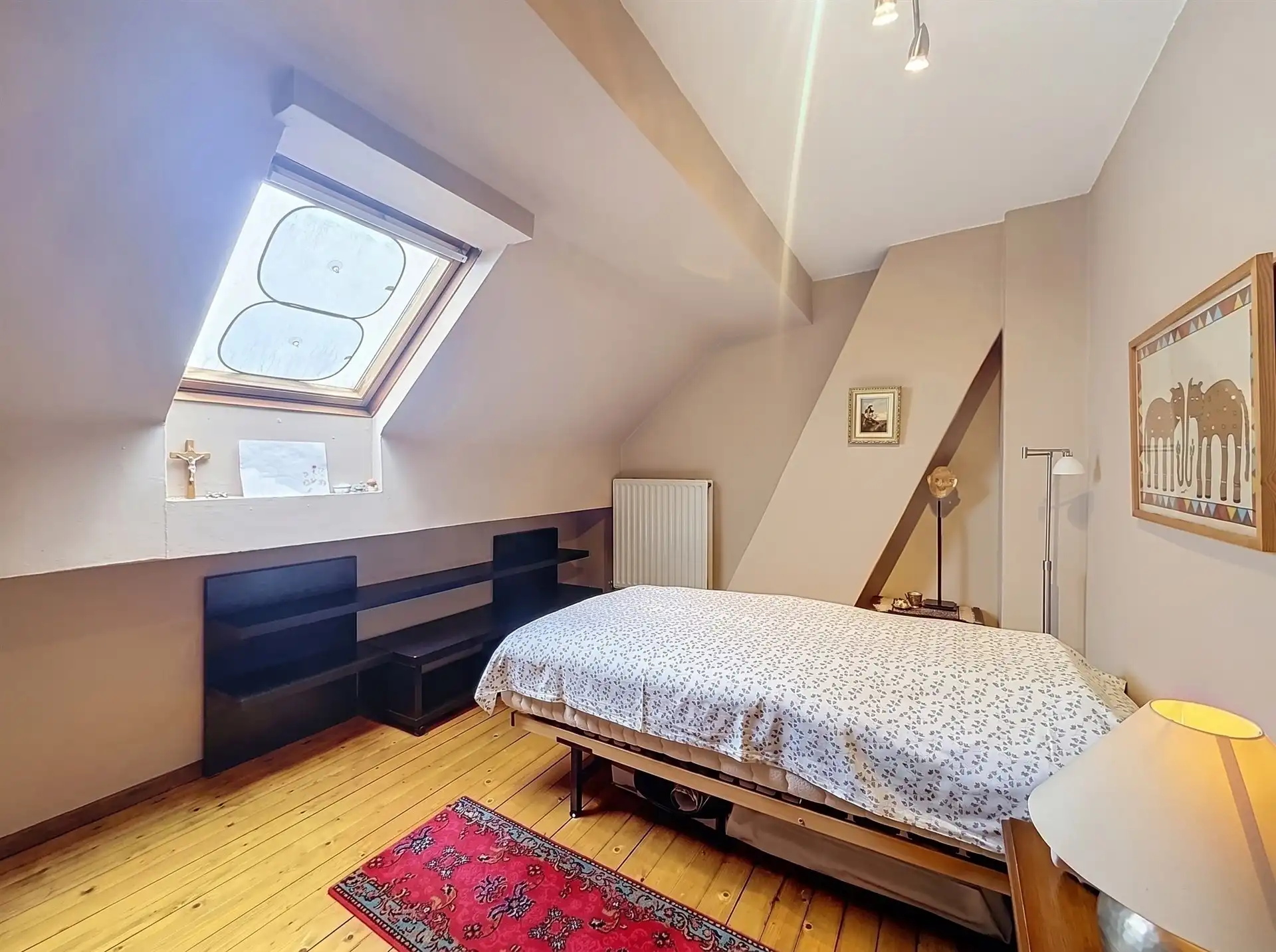 Karaktervolle woning in landelijke stijl met leuke tadstuin in centrum Sint-Niklaas! foto 11