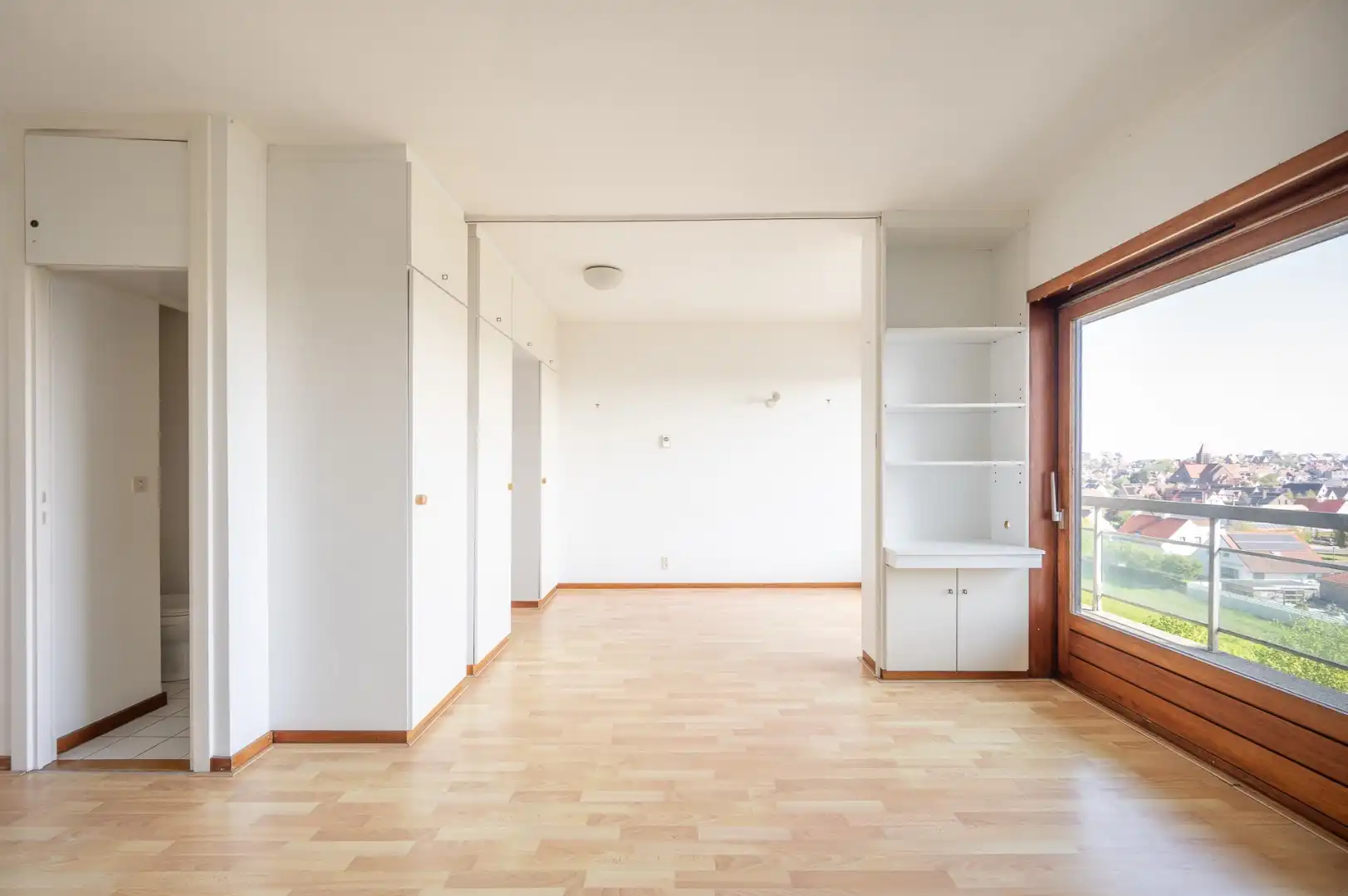 RES. LAGUNA BEACH - STUDIO - DUINBERGEN foto 3