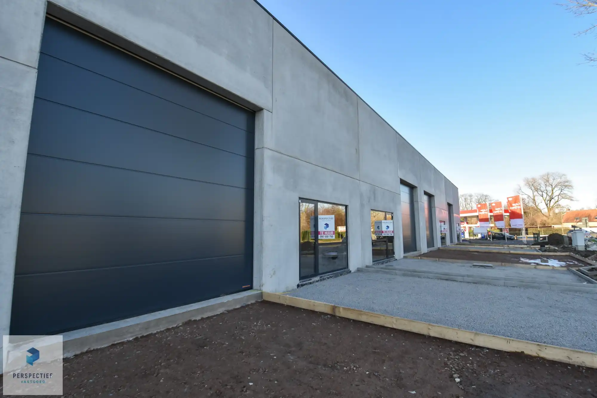 Grote Loods te huur in het industriepark van Beernem foto 9