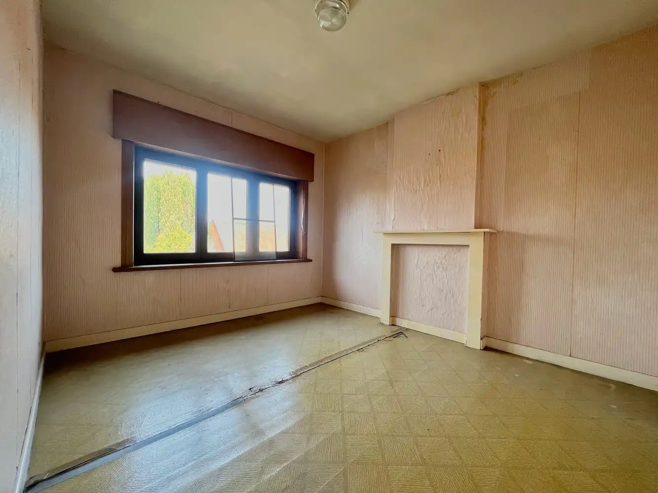 Karaktervolle gezinswoning met zonnige tuin + garage foto 8