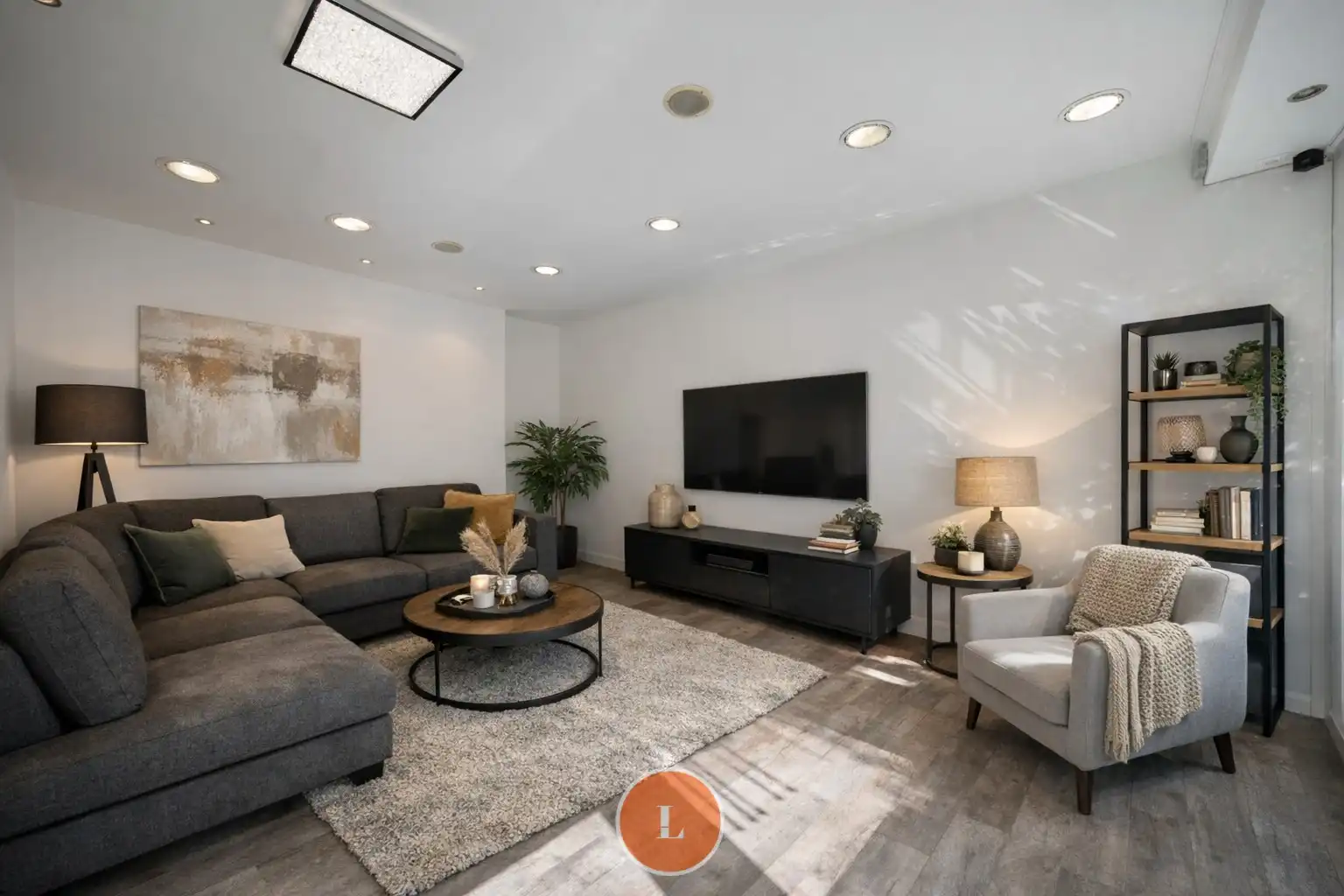 Te koop handelspand met woonst centrum Menen foto 2