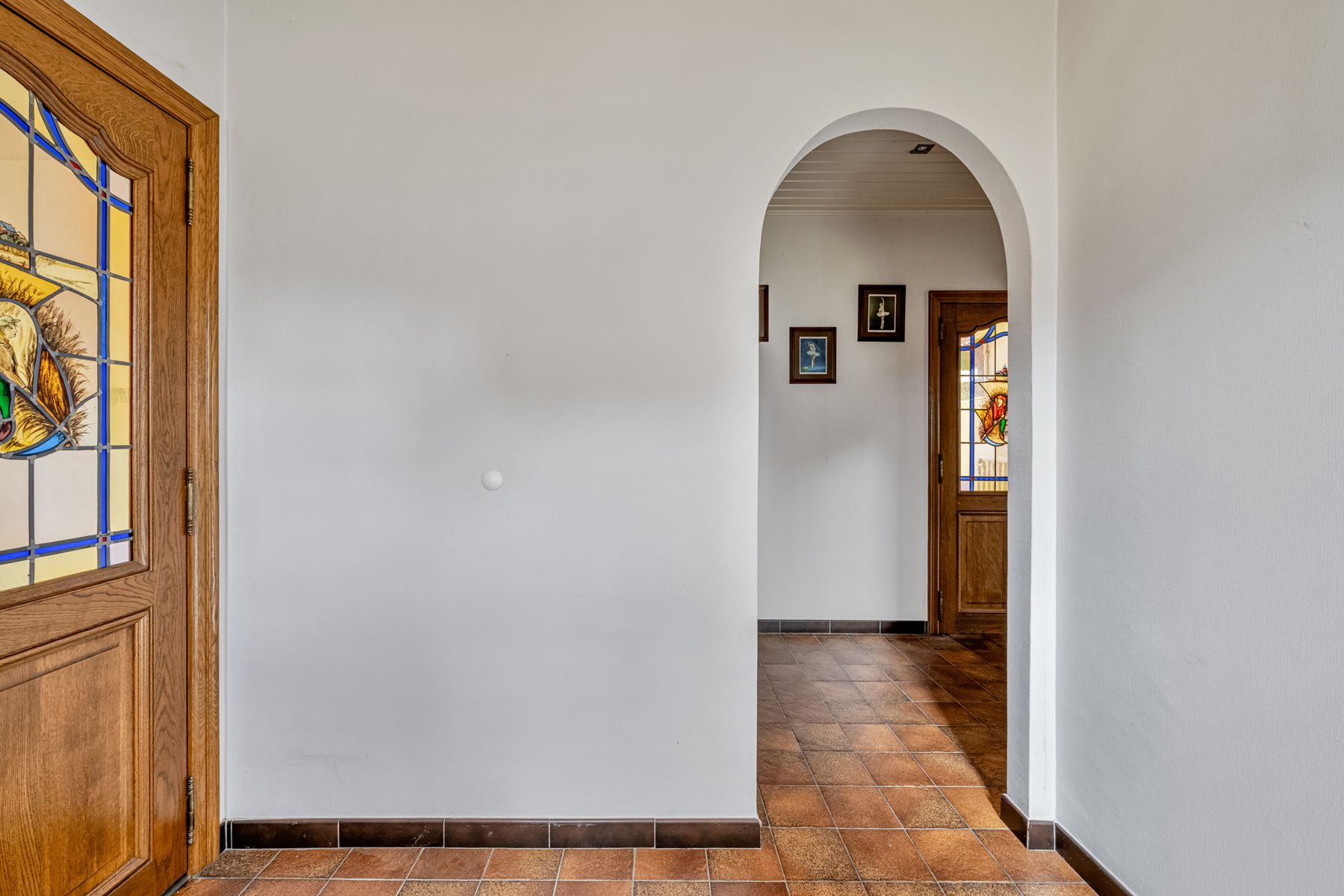 Rustig gelegen bungalow met bijhorende weide, stal en garage foto 7