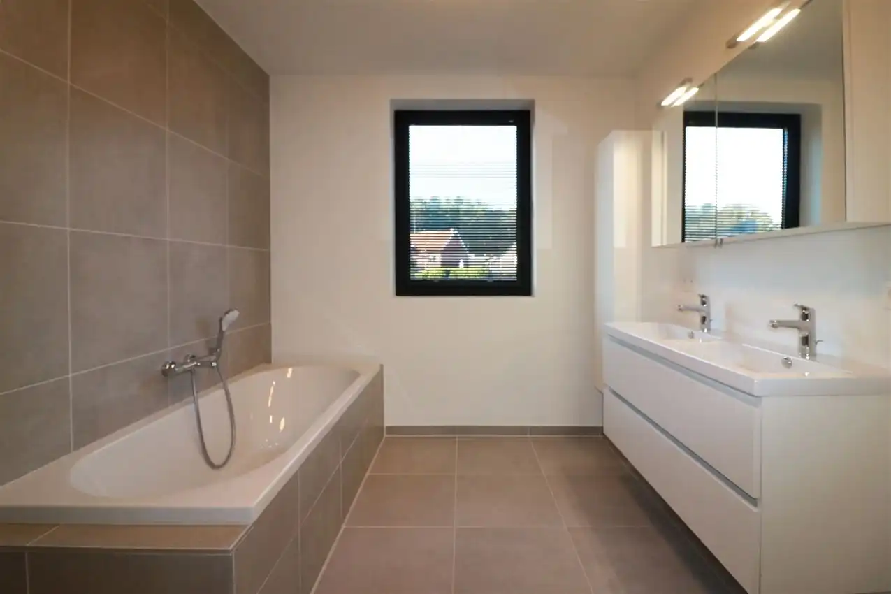 4 slpk., modern interieur, tuin, centraal, bosrijk foto 15