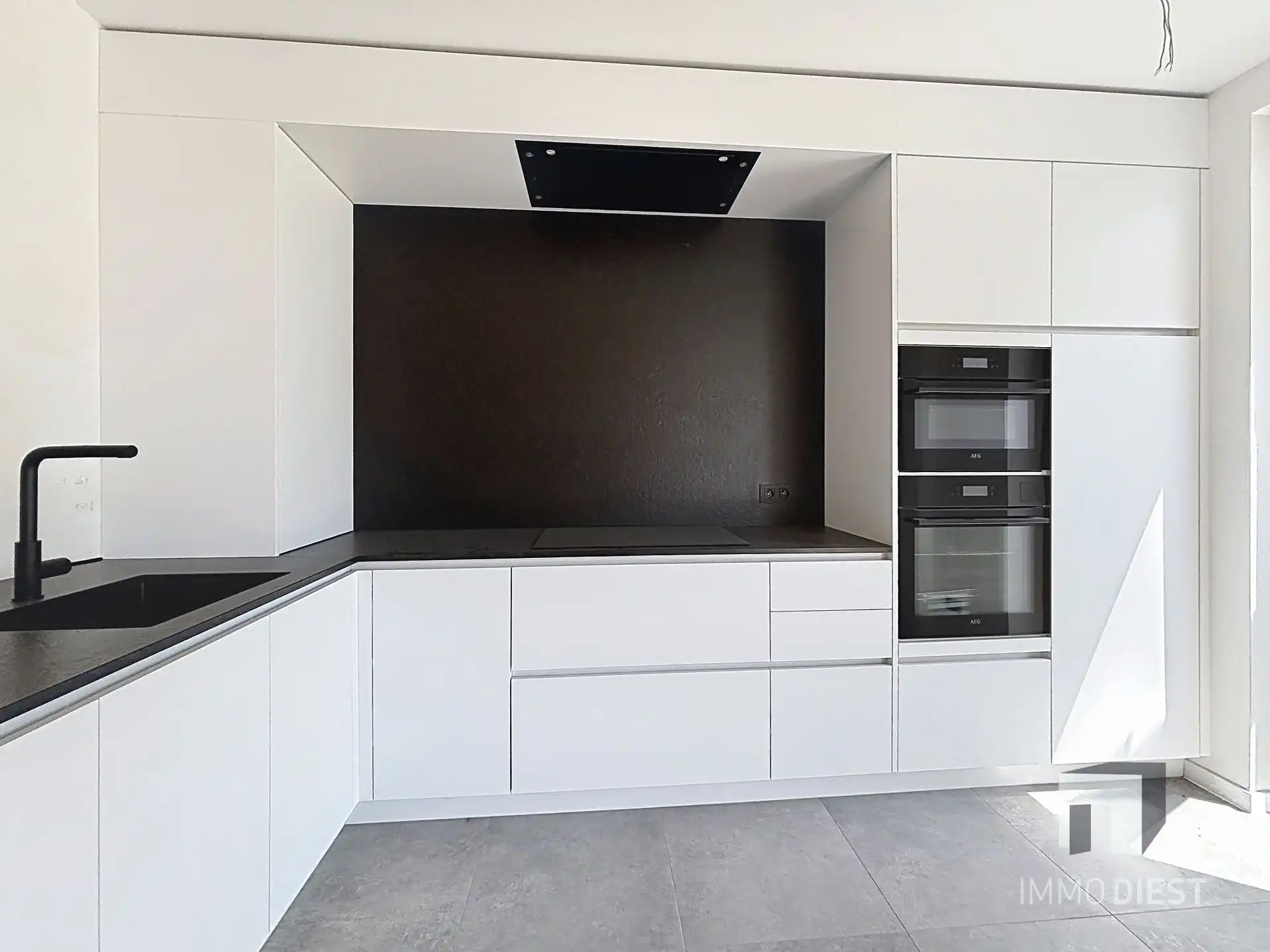 Gelijkvloers appartement met 2 slaapkamers. foto 6