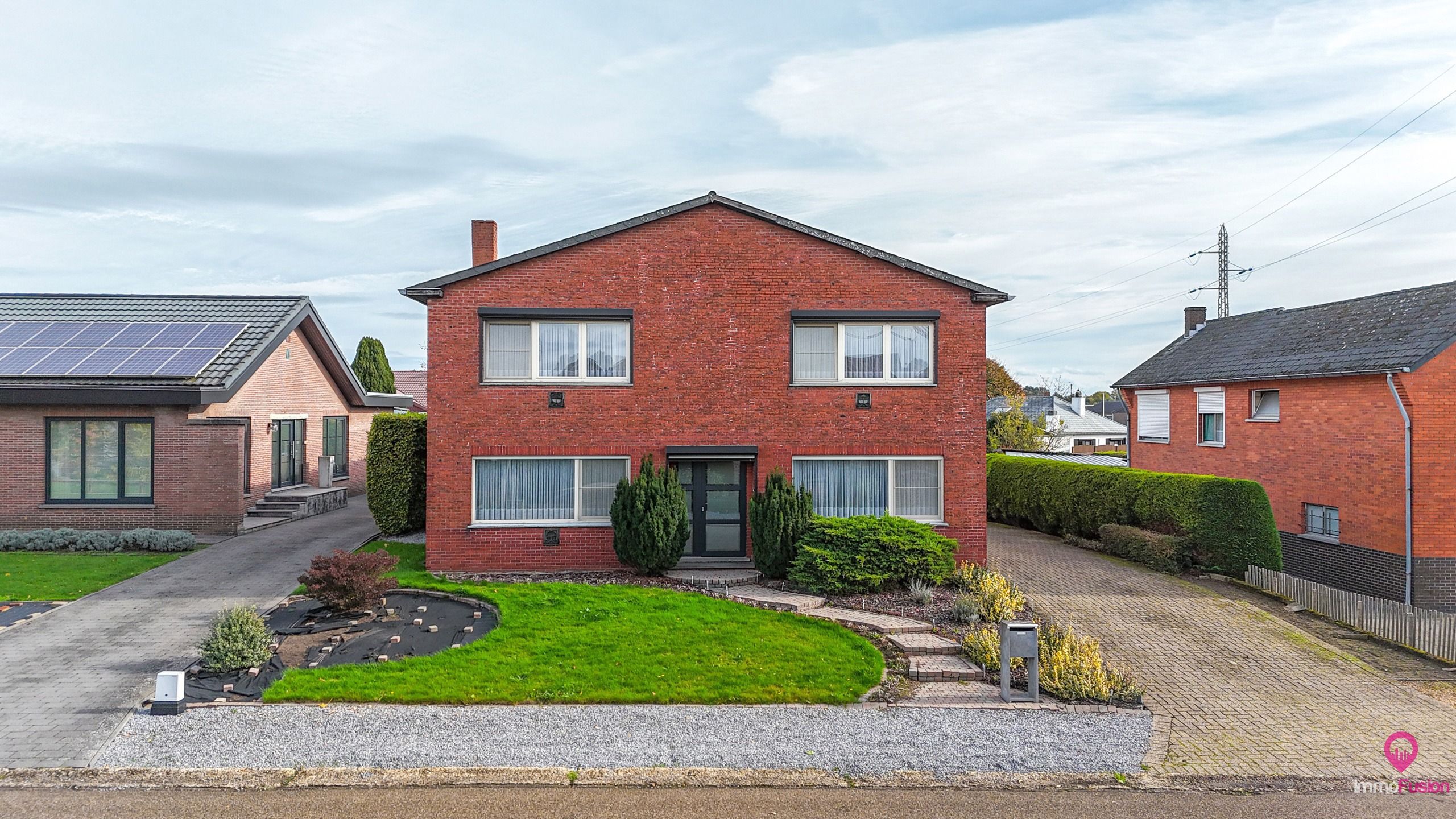 Ruime gezinswoning 4 slpks, grote kelder & werkplaats! foto 43