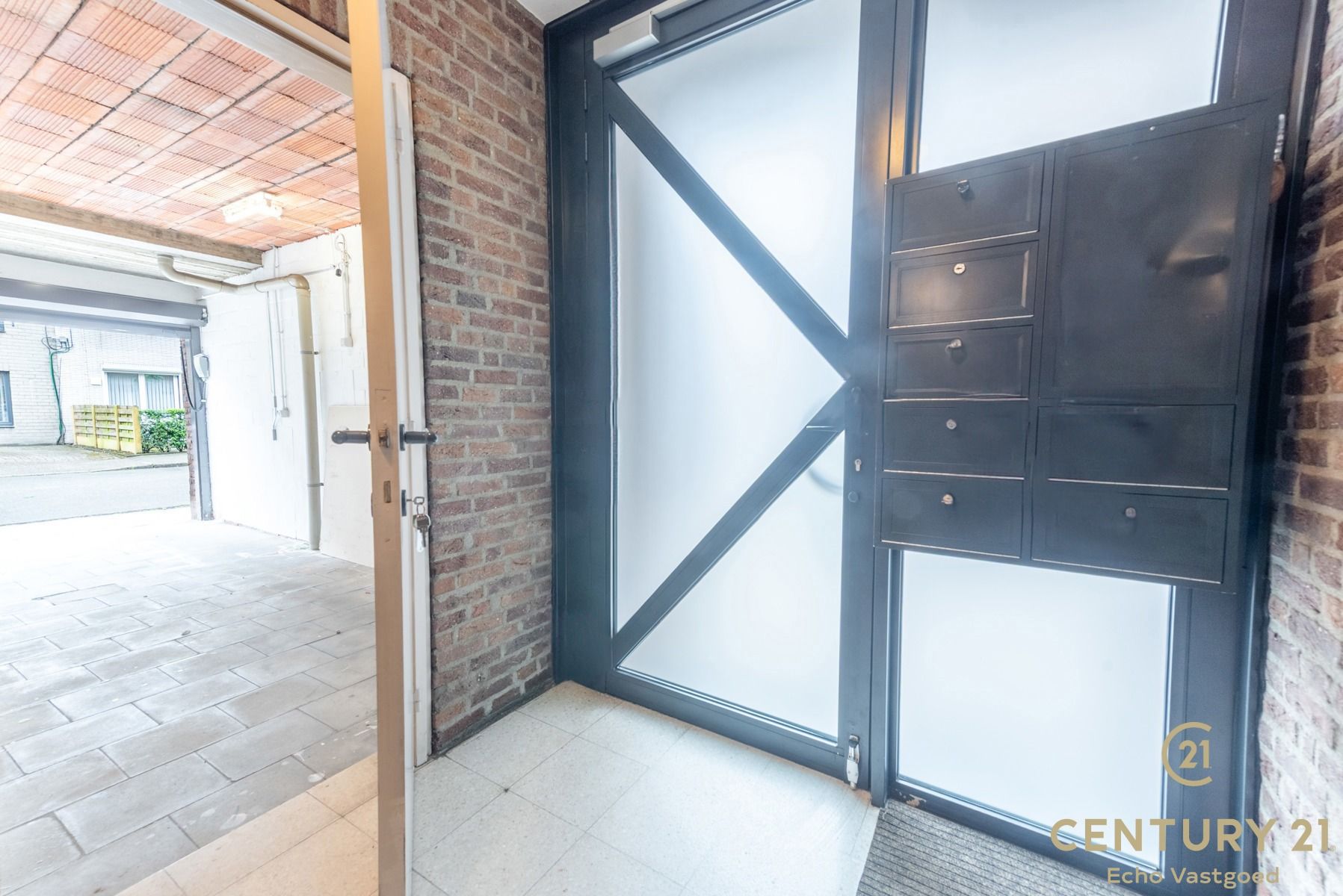 Recent gerenoveerd appartement op toplocatie in Turnhout foto 3