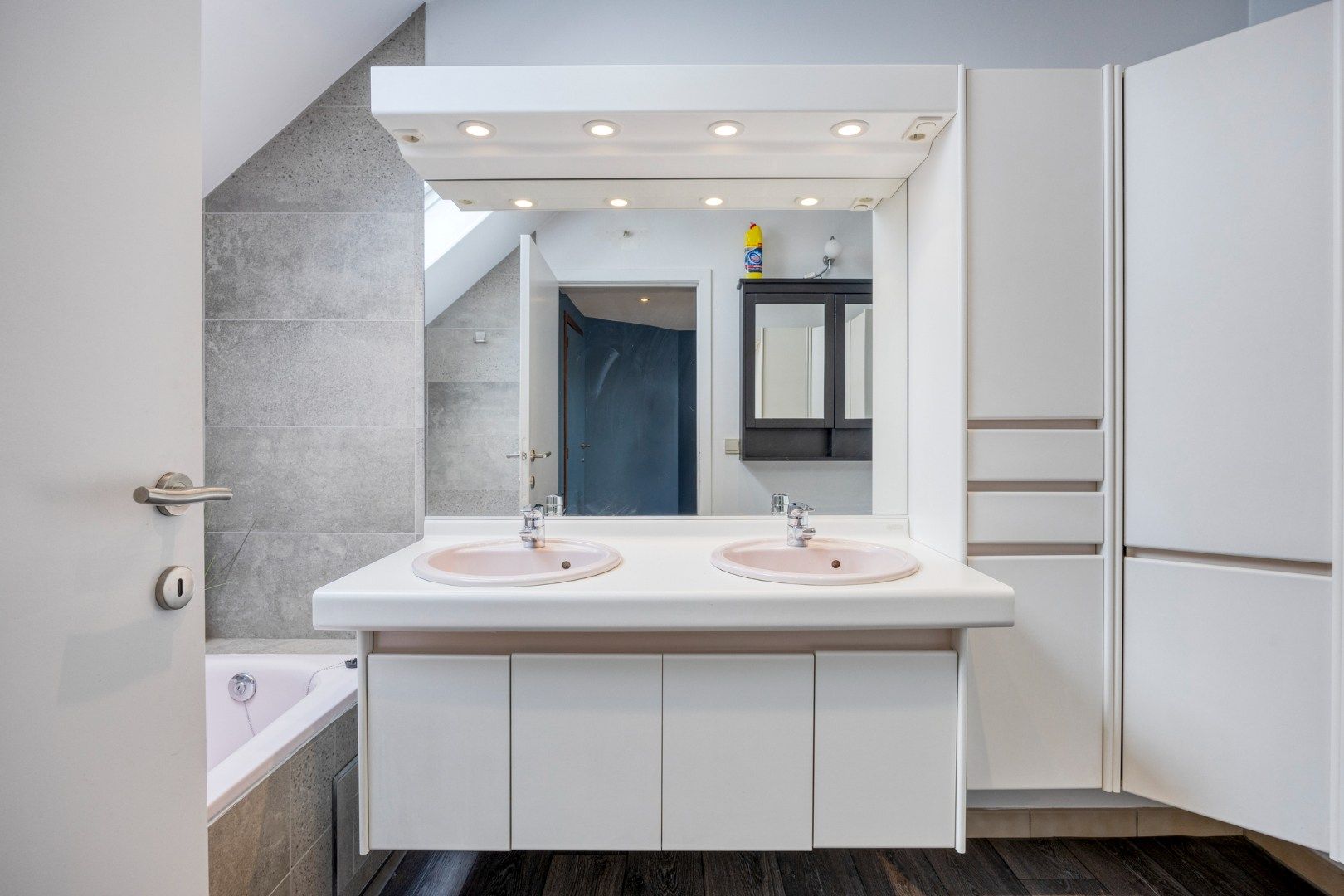 Woning met 3 slaapkamers en tuin in Kessel-Lo – EPC 226 kWh/m² - bewoonbare oppervlakte  177m²  foto 16