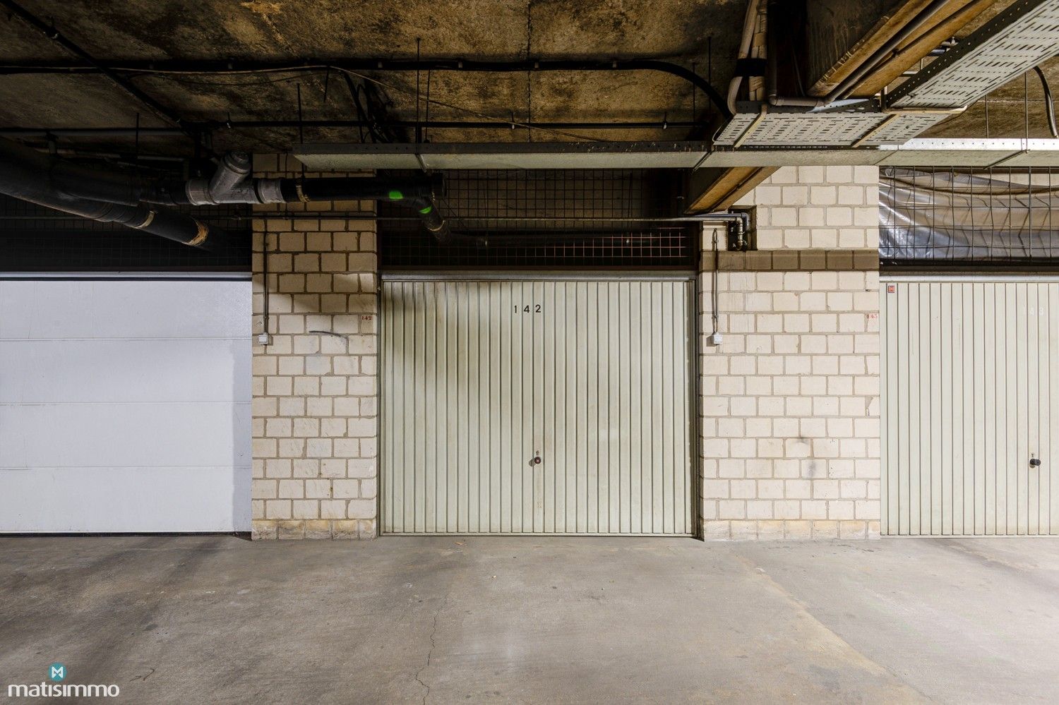 VOORTREFFELIJK GELEGEN APPARTEMENT MET GARAGEBOX EN 2 SLAAPKAMERS IN HARTJE GENK foto 17