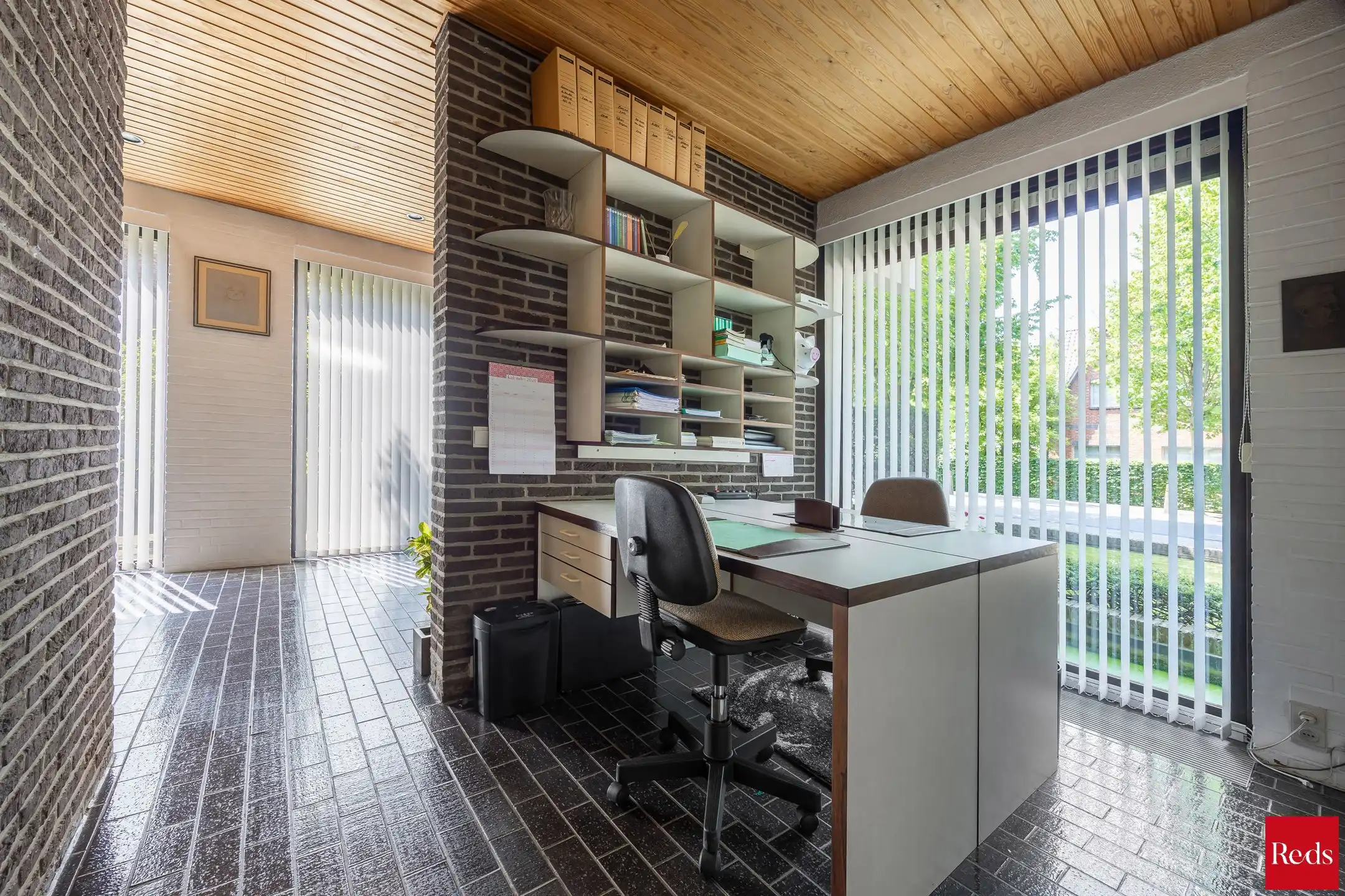 Karaktervolle villa met mooie tuin op toplocatie in Kapellen foto 10