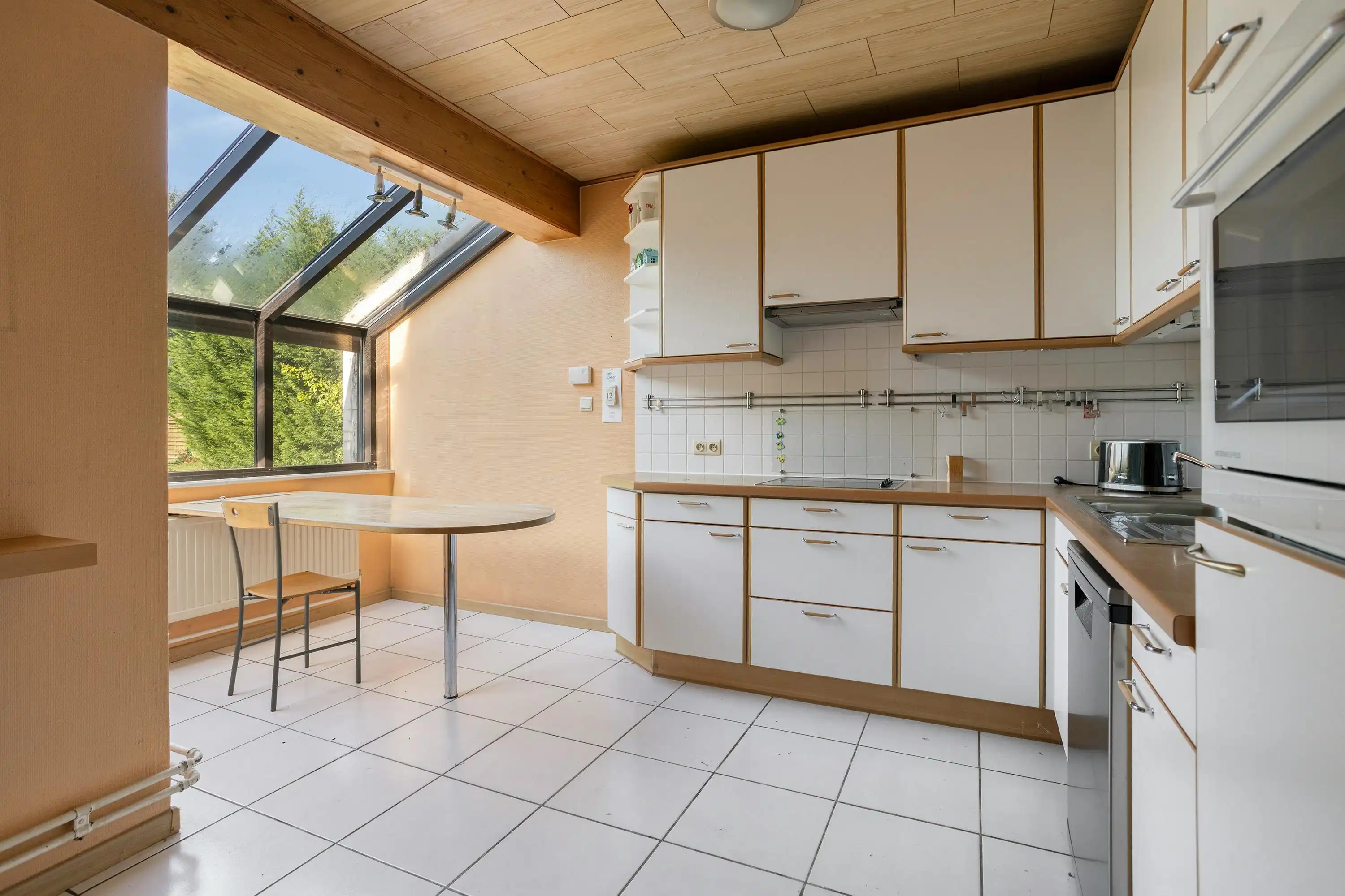 Instapklare woning (4 slpk) (+ magazijn) op 2.497 m² foto 7