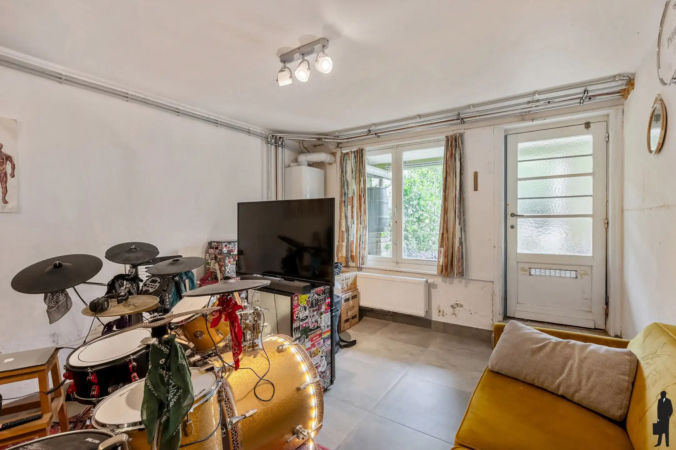 Charmant gelijkvloersappartement met grote tuin en garage foto 12