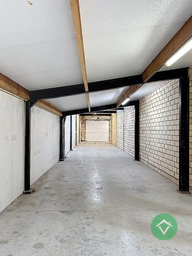 Handelspand met woonst op topligging in Gistel foto 7