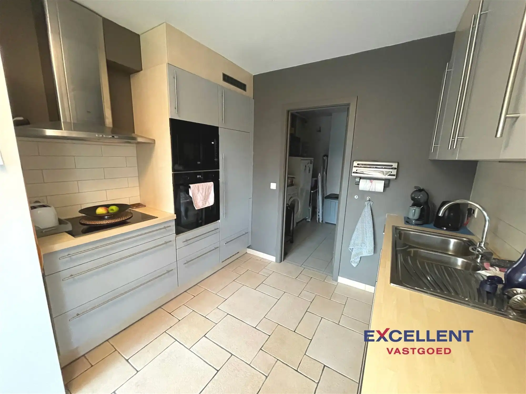 Rustig gelegen halfopen woning te huur in Deinze foto 6