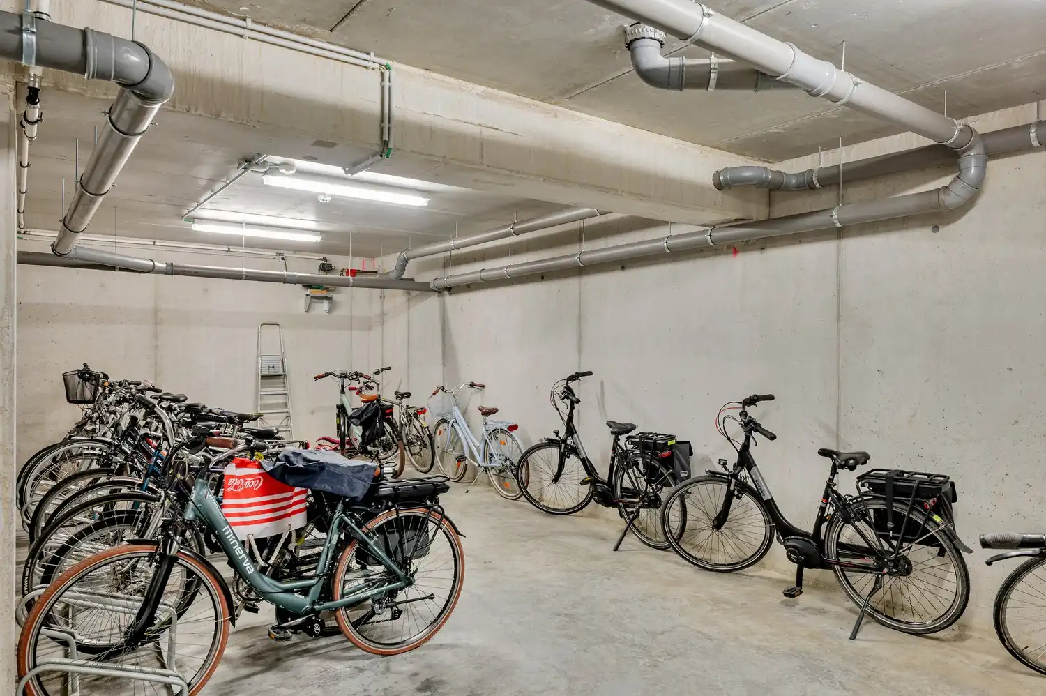 TE KOOP | Prachtige penthouse in Berlaar foto 23
